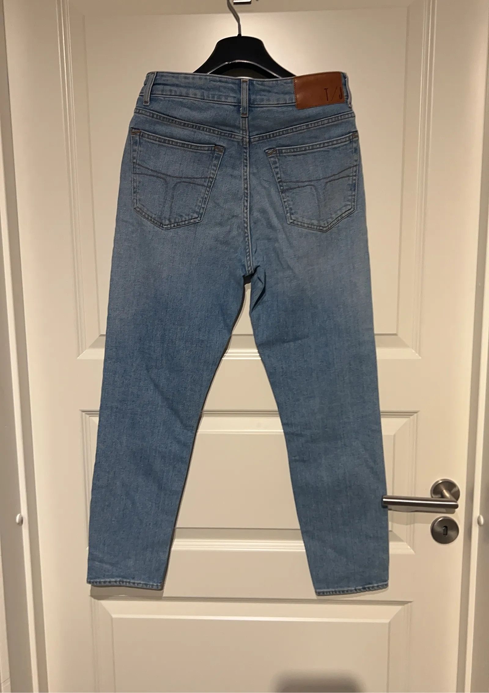 Tiger of Sweden Tiger of Sweden Lea W64803002 Jeans Size 27" / US 4 / IT 40 - 4 Thumbnail