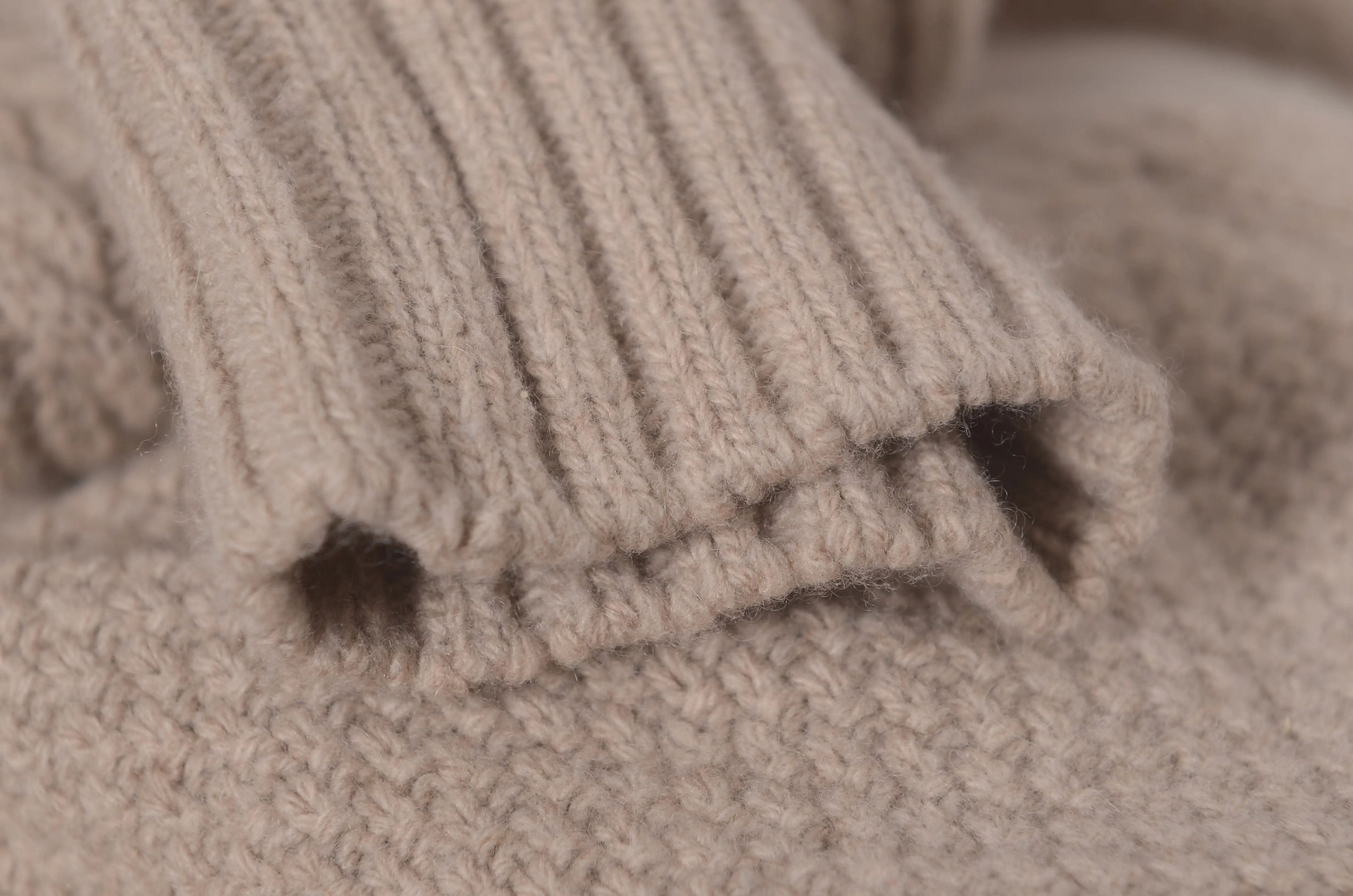 Chanel Chanel Knit Wool Sweater S Men Size US S / EU 44-46 / 1 - 4 Thumbnail