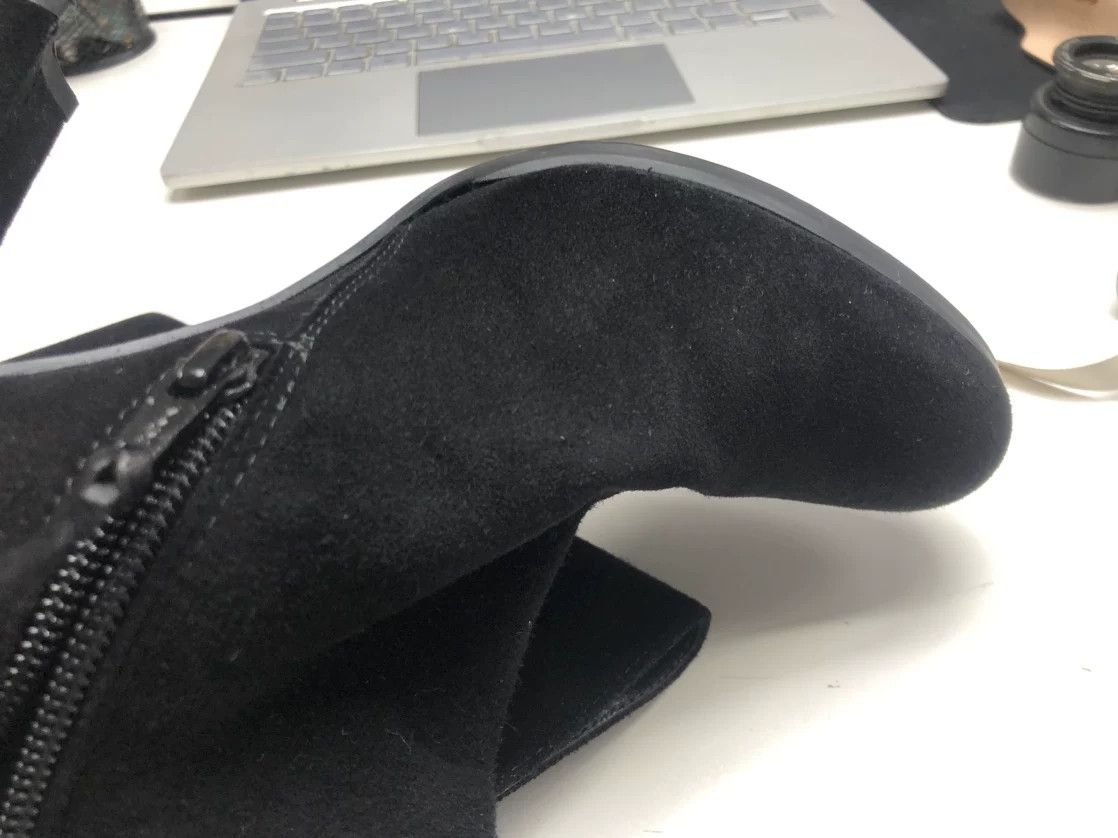 Givenchy Givenchy Suede Gold Boots 36 Women Size US 6 / IT 36 - 7 Thumbnail