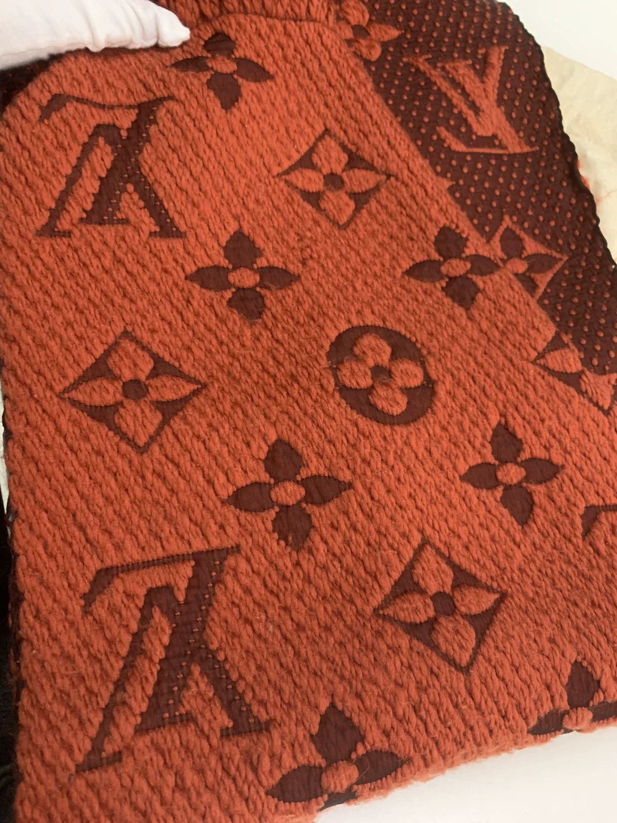 Louis Vuitton Louis Vuitton Retro Wool Scarf Men Size ONE SIZE - 8 Thumbnail