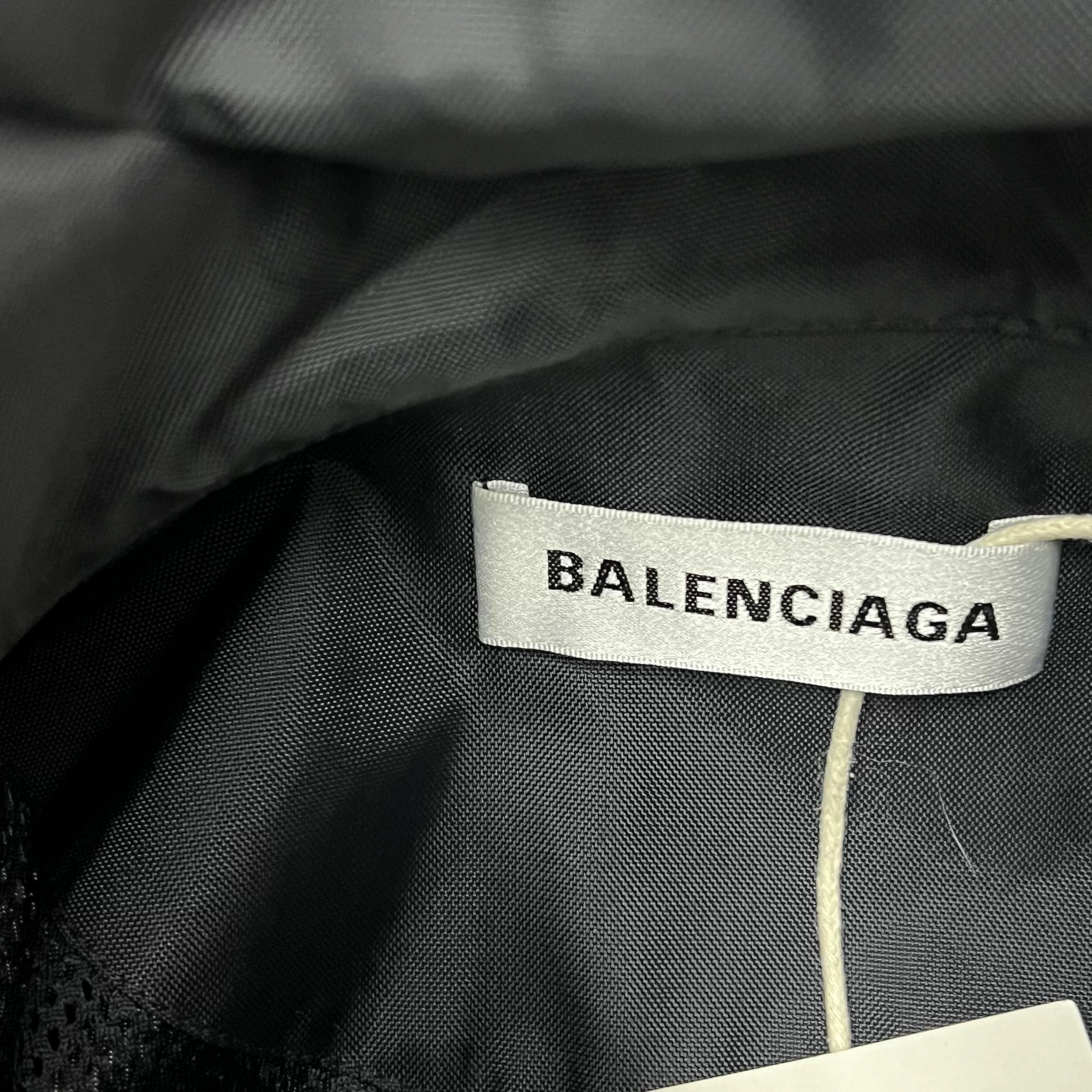 Balenciaga Balenciaga Nylon Cotton Multi Hoodie XXS Men Size US XXS / EU 40 - 5 Thumbnail