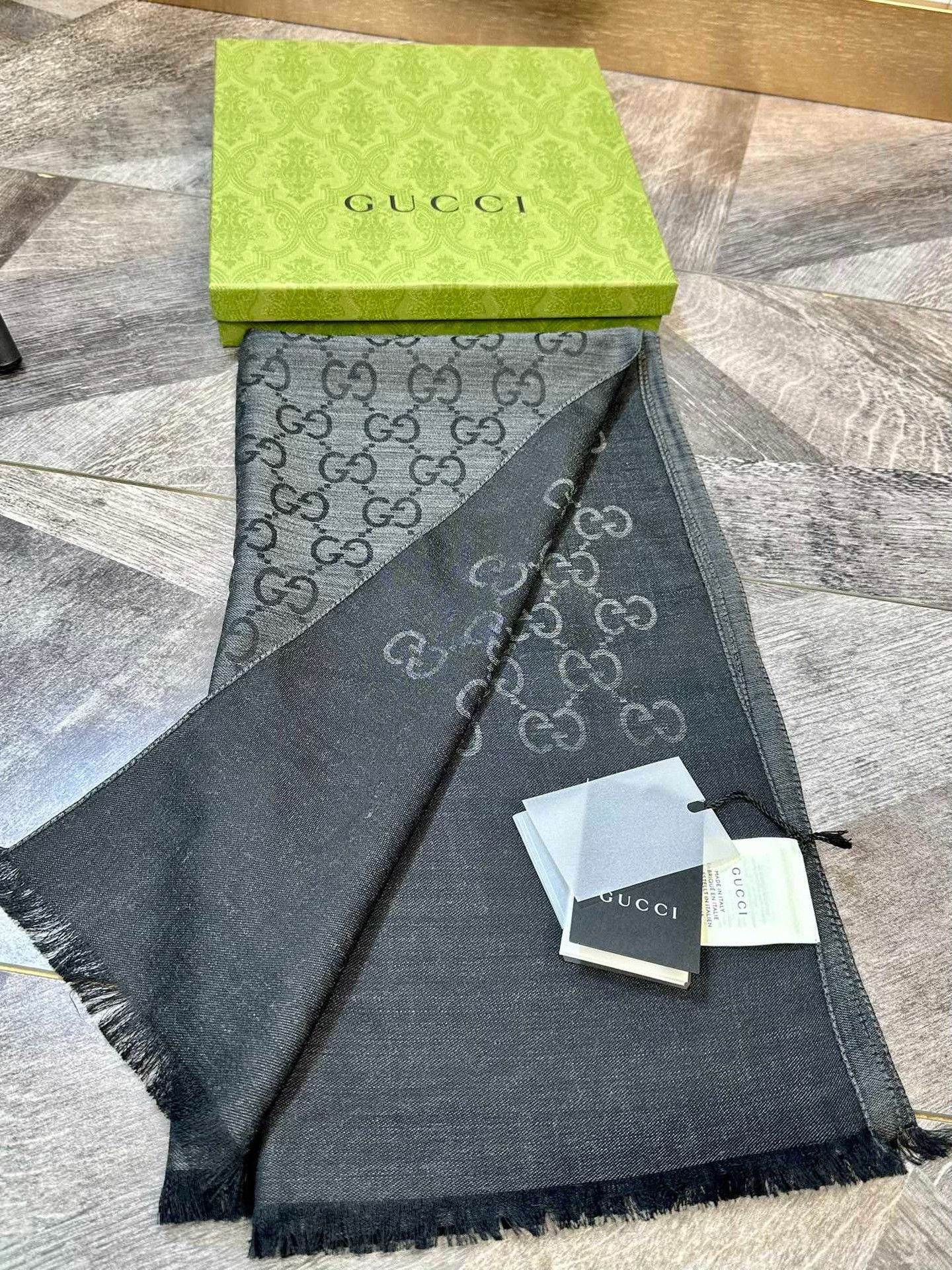 Gucci Gucci Dark Gray Logo Fringe Scarf Size ONE SIZE - 7 Thumbnail