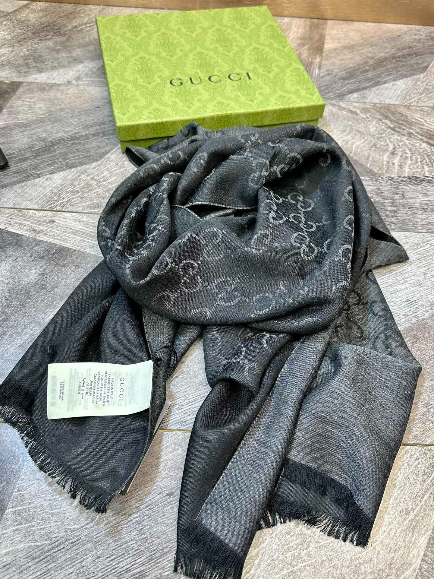 Gucci Gucci Dark Gray Logo Fringe Scarf Size ONE SIZE - 3 Thumbnail