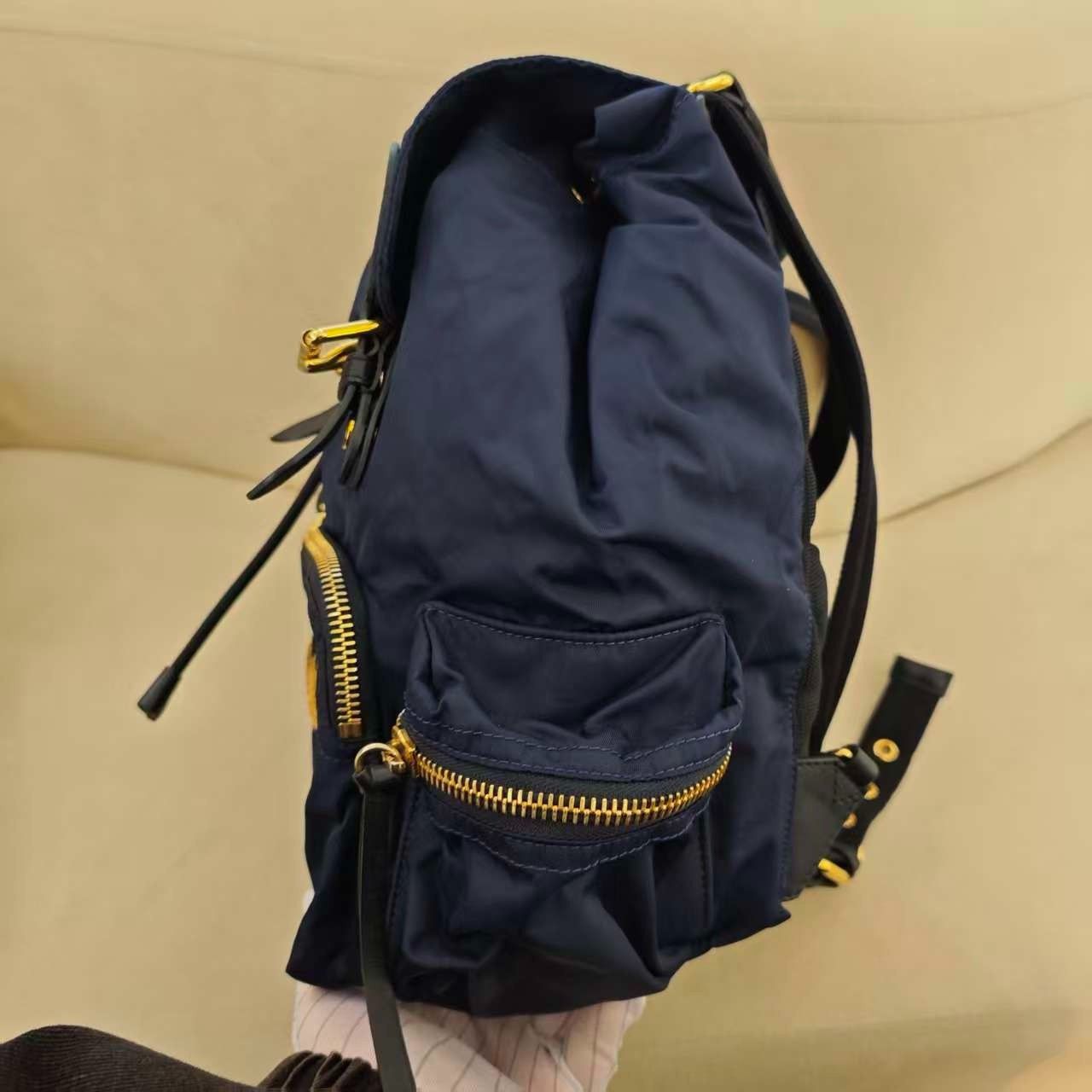 Burberry Burberry 1997 Nylon Backpack Size ONE SIZE - 6 Thumbnail
