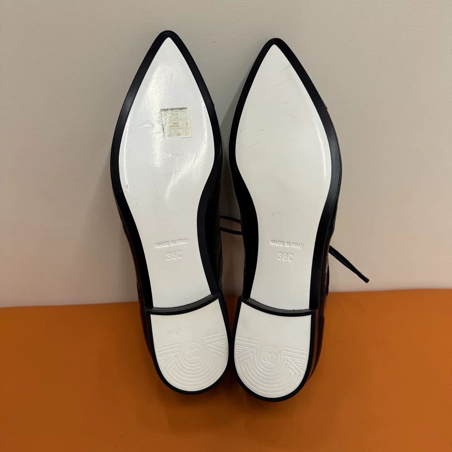 Chanel Chanel Black Pointed-Toe Leather Shoes Size US 7 / IT 37 - 5 Thumbnail