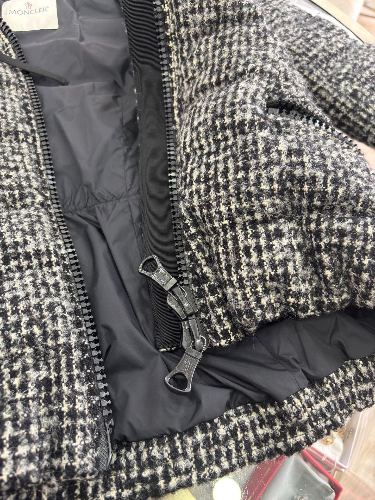 Moncler Meng Xiang Limited Edition Down Jacket Size M / US 6-8 / IT 42-44 - 8 Thumbnail