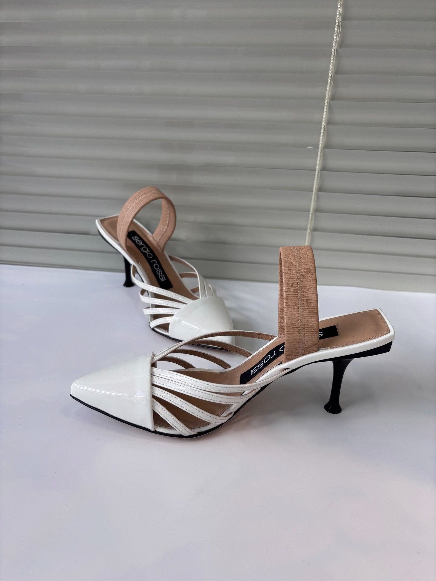 Sergio Rossi Sergio Rossi White Two-Way High-Heel Sandals Size US 5 / IT 35 - 7 Thumbnail