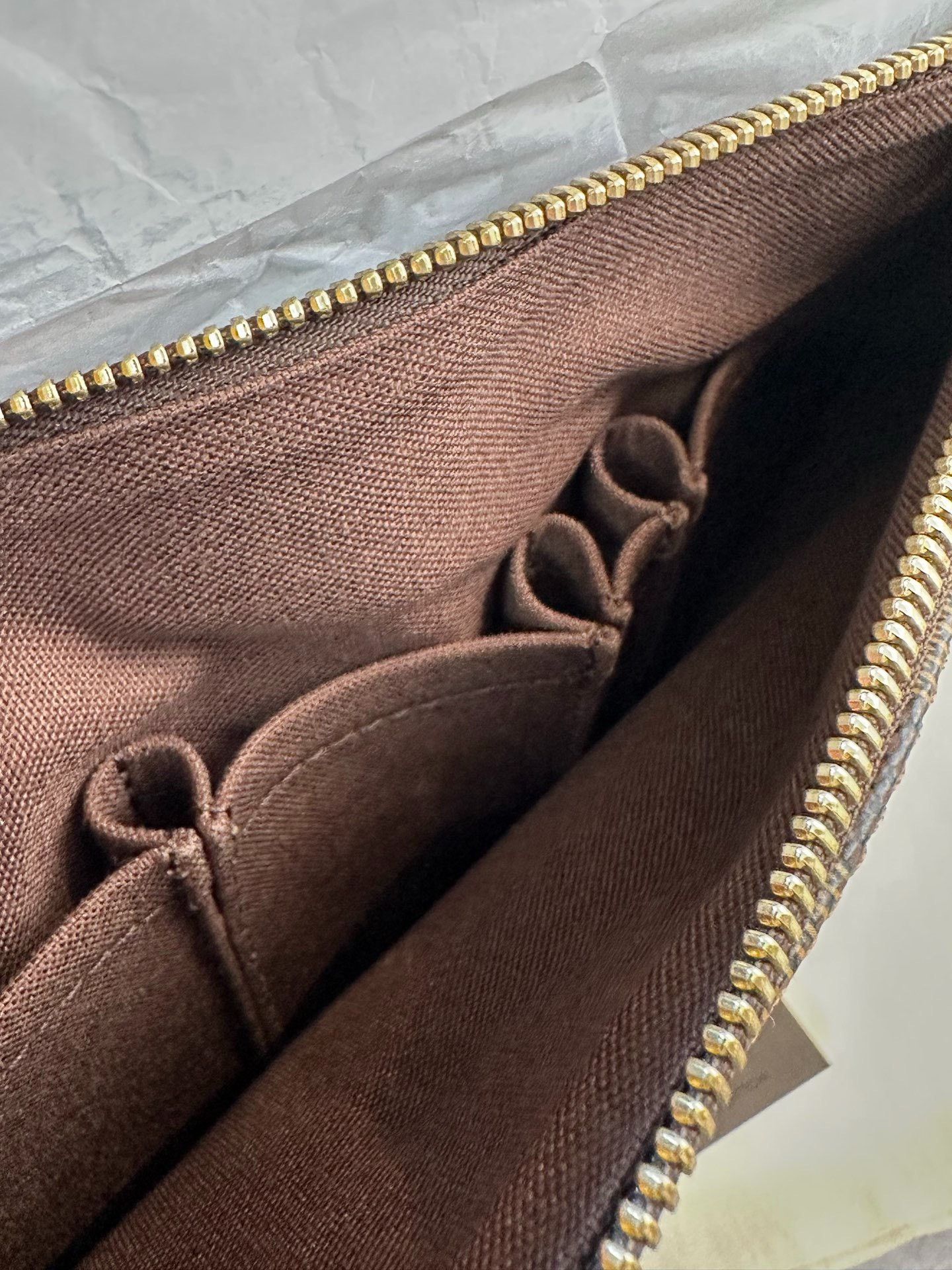 Louis Vuitton LV Brown Damier Messenger Bag Size ONE SIZE - 6 Thumbnail
