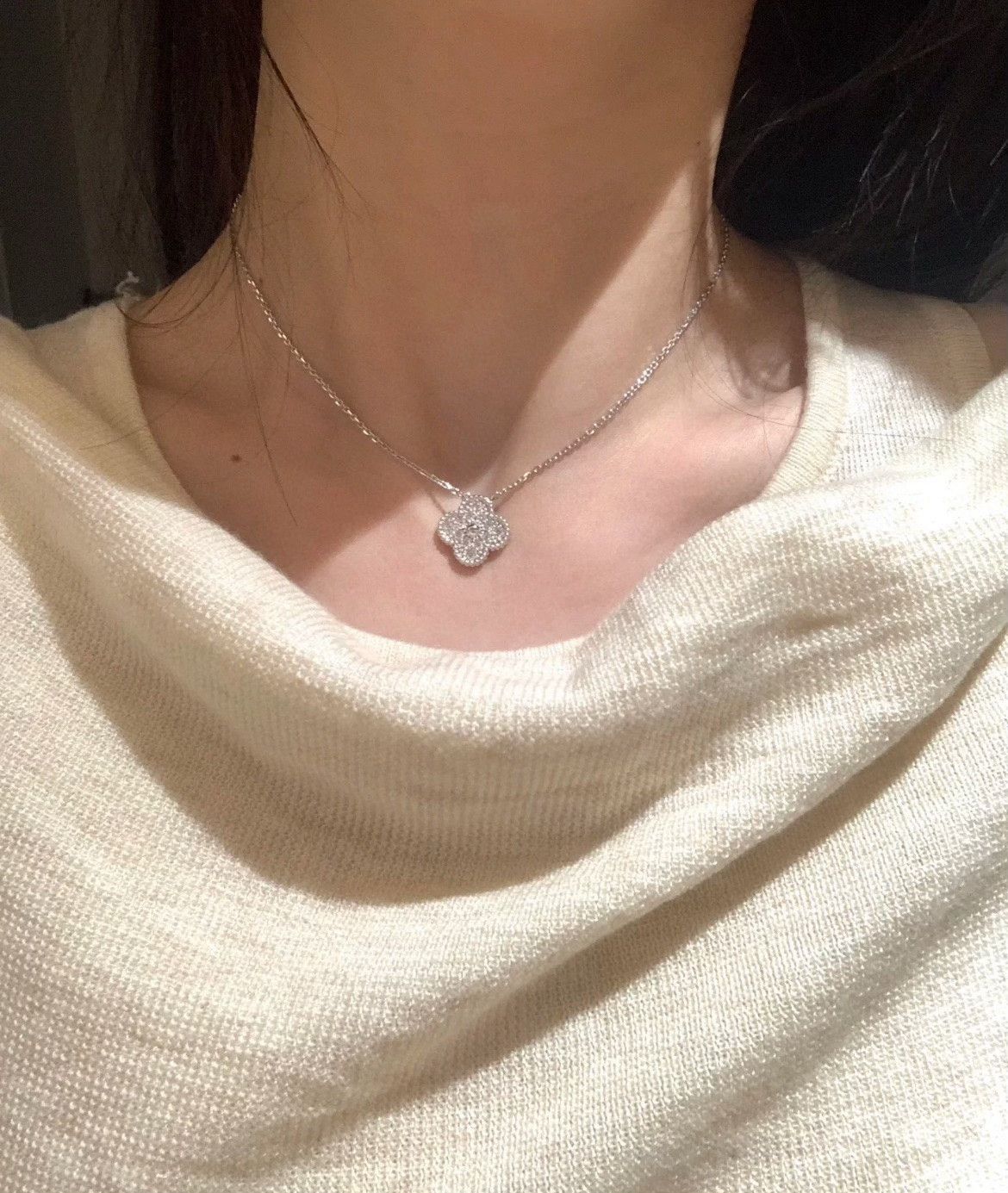 Van Cleef & Arpels VCA 18k White Gold Flower Necklace Size ONE SIZE - 6 Thumbnail