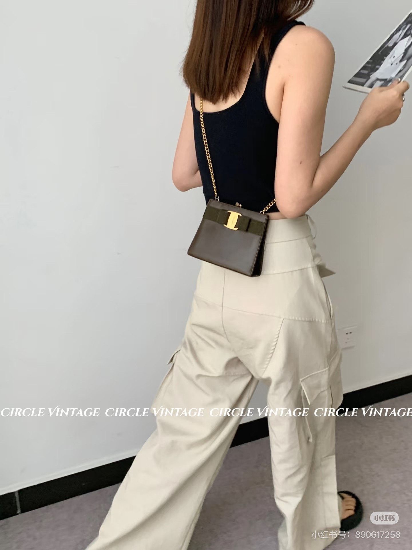 Salvatore Ferragamo Ferragamo Mini Museum Beige Chain Bag Size ONE SIZE - 2 Thumbnail
