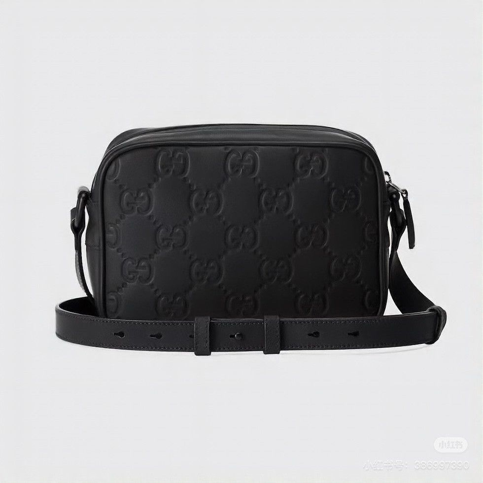 Gucci Gucci SoBlack Embossed Logo Camera Bag Size ONE SIZE - 8 Thumbnail