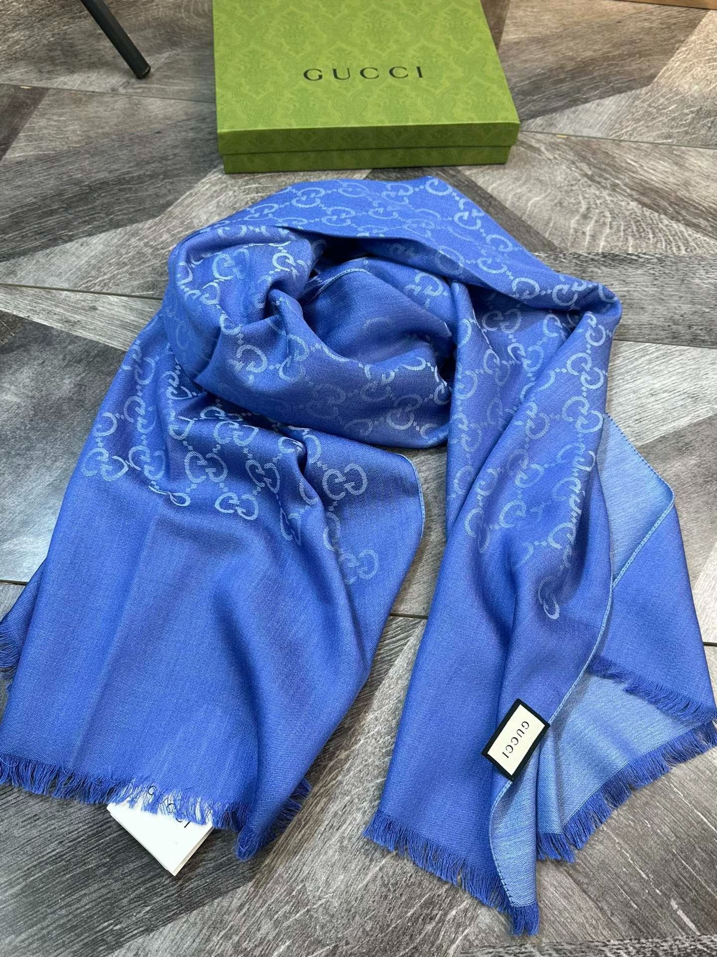 Gucci Gucci Blue Double-Sided Wool Scarf with Logo Size ONE SIZE - 6 Thumbnail