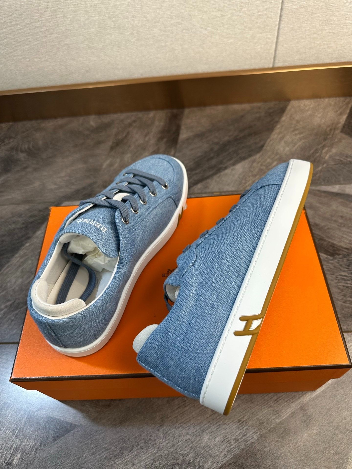 Hermes Hermes New Kid Sneakers Size US 5 / IT 35 - 5 Thumbnail