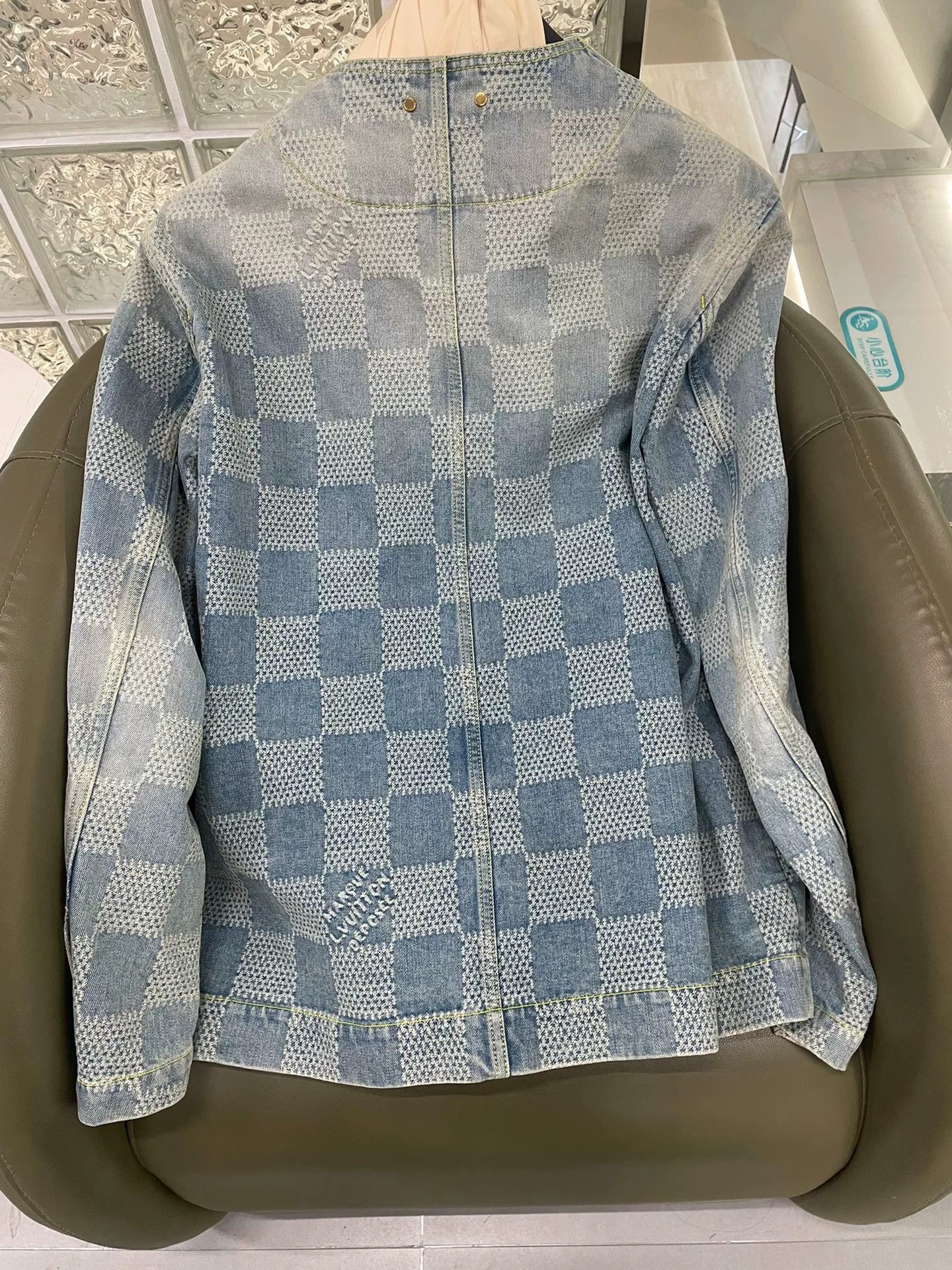Louis Vuitton LV 2024 Pharrell Blue Denim Jacket Size US M / EU 48-50 / 2 - 2 Thumbnail