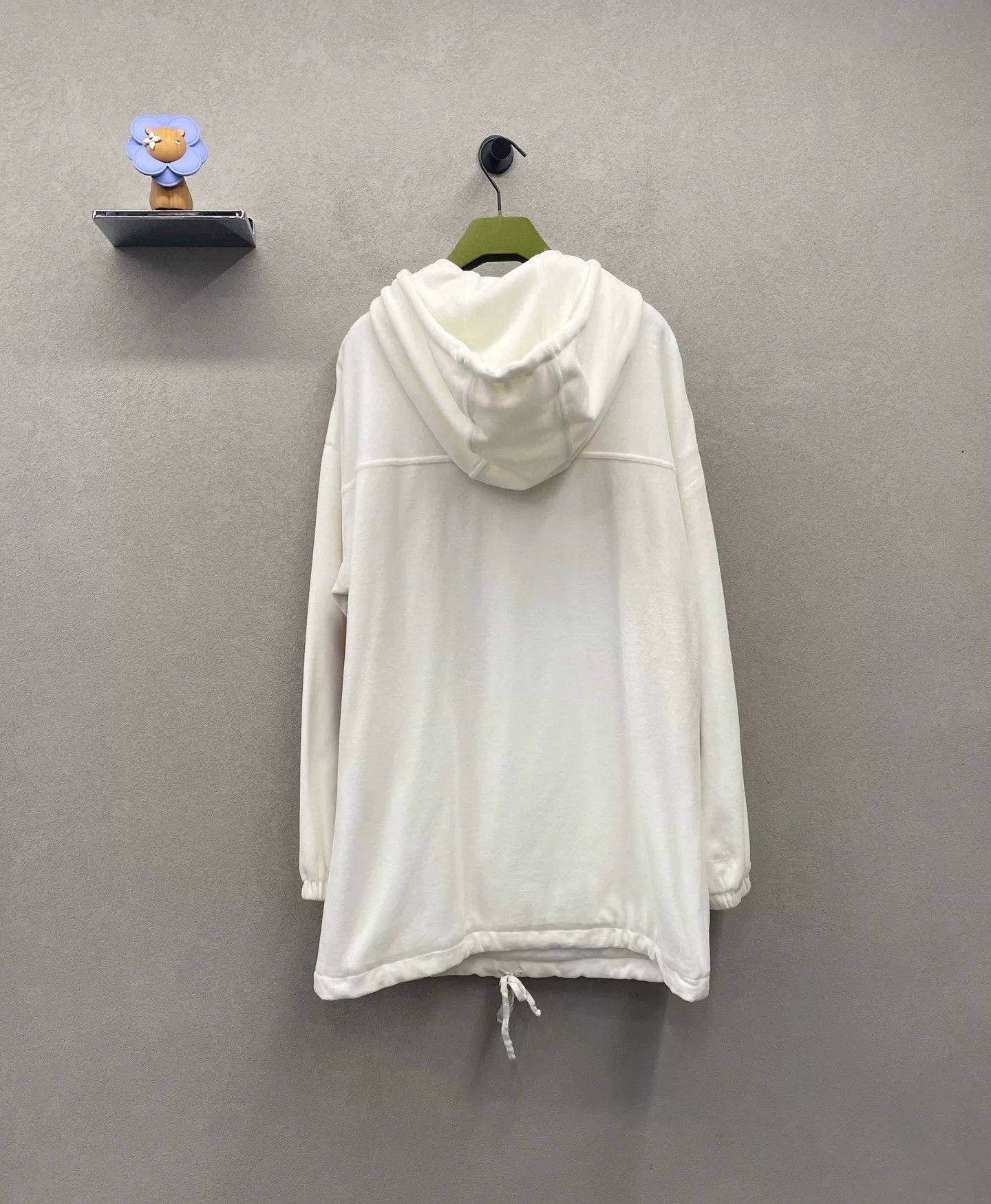 Gucci Gucci White Coat Size XS Size US XS / EU 42 / 0 - 2 Thumbnail