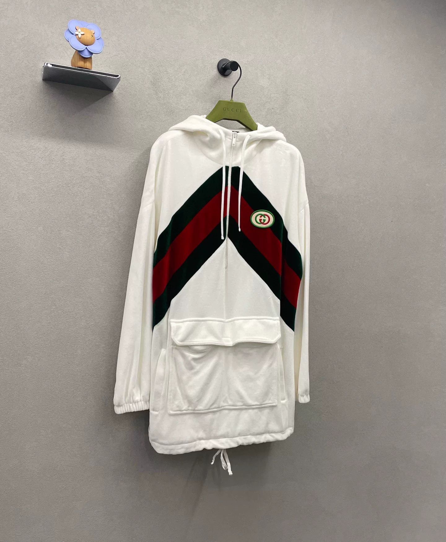 Gucci Gucci White Coat Size XS Size US XS / EU 42 / 0 - 3 Thumbnail