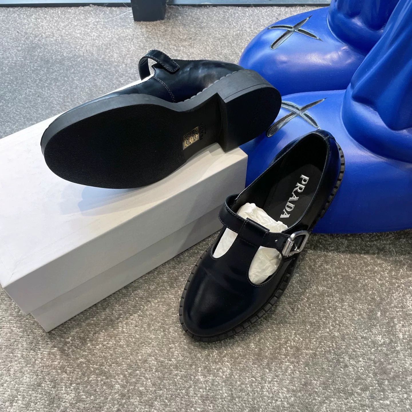 Prada Prada Black Mary Jane Shoes Size US 7 / IT 37 - 5 Thumbnail