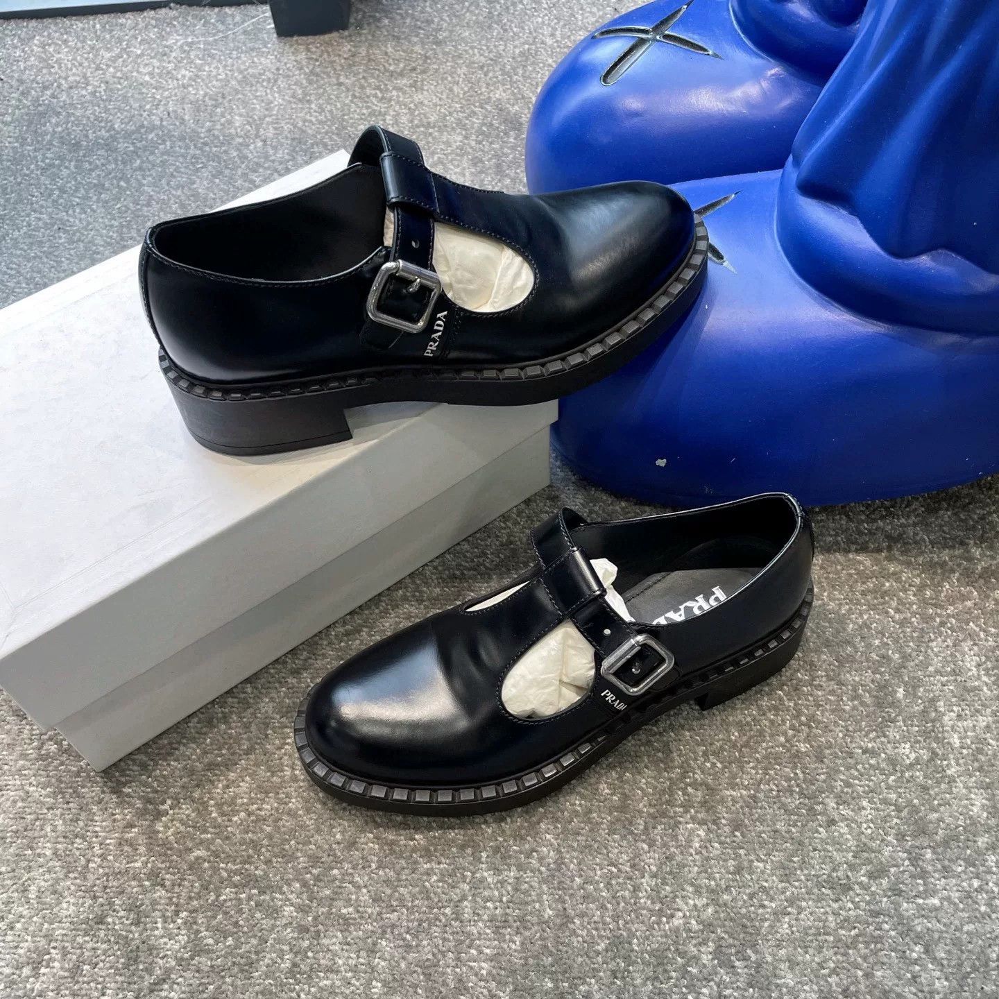 Prada Prada Black Mary Jane Shoes Size US 7 / IT 37 - 3 Thumbnail