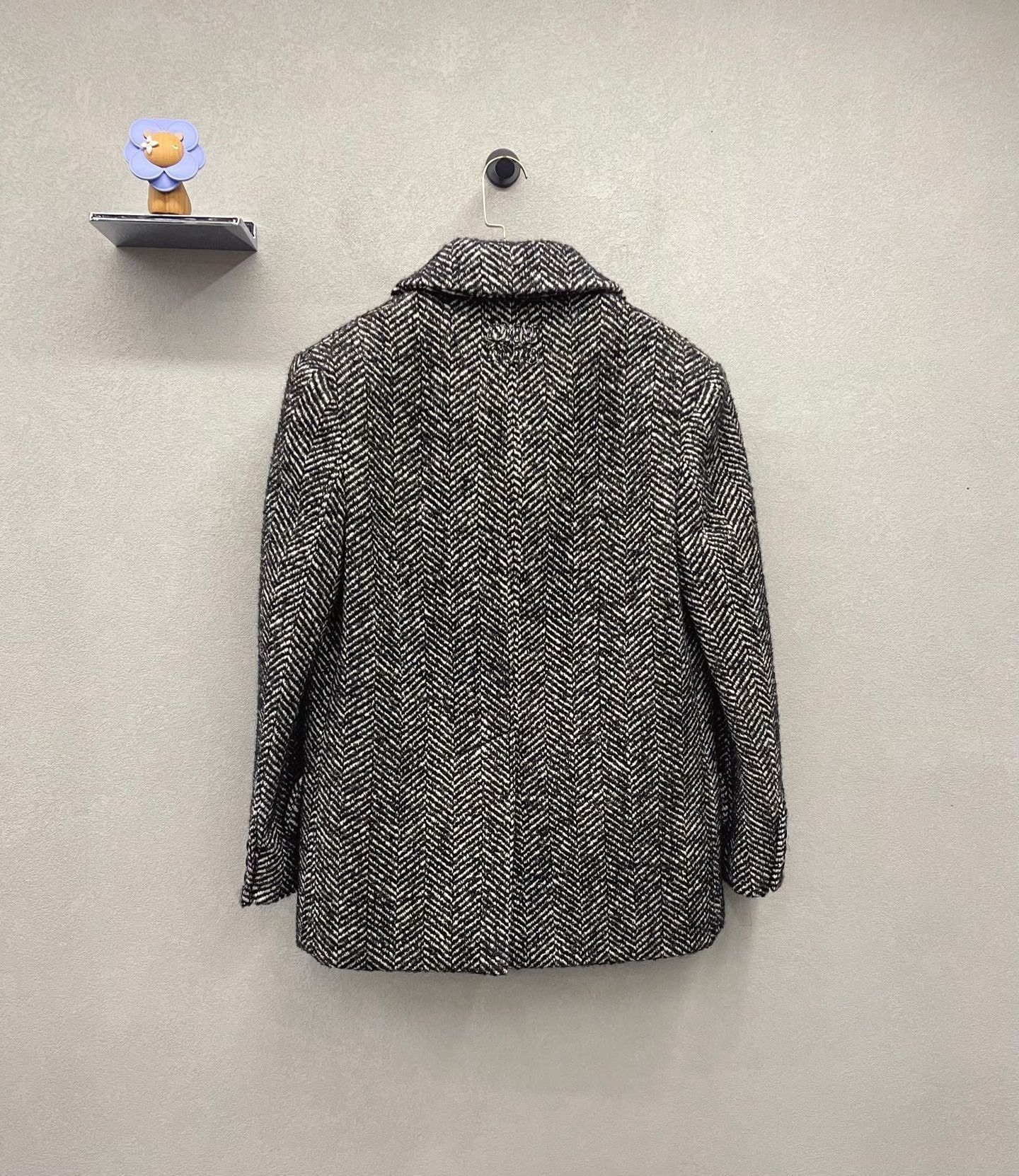 Miu Miu Miumiu Herringbone Blazer Size XS / US 0-2 / IT 36-38 - 2 Thumbnail