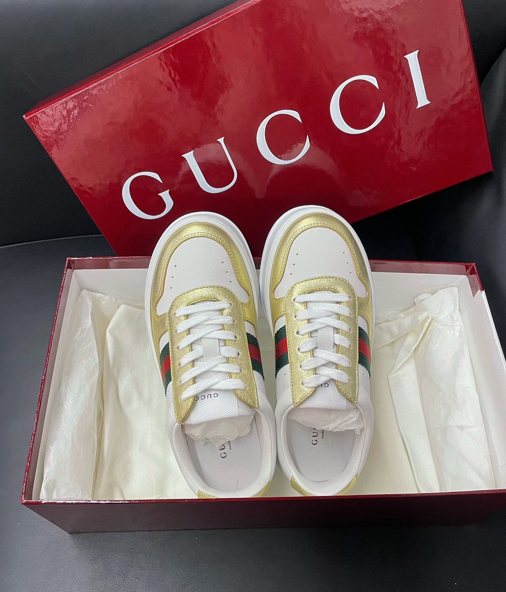 Gucci Gucci Gold-White Thick-Sole Sneakers Size US 4 / IT 34 - 2 Thumbnail