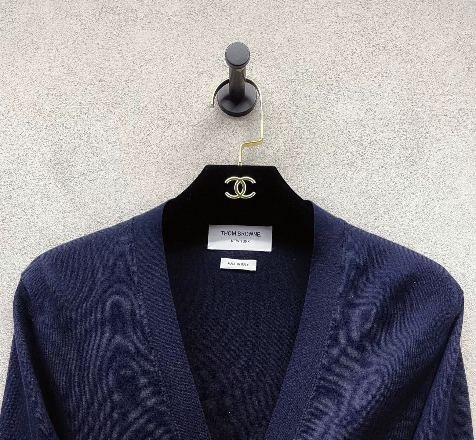 Thom Browne Thom Browne V-Neck Button Knit Sweater Size US M / EU 48-50 / 2 - 4 Thumbnail