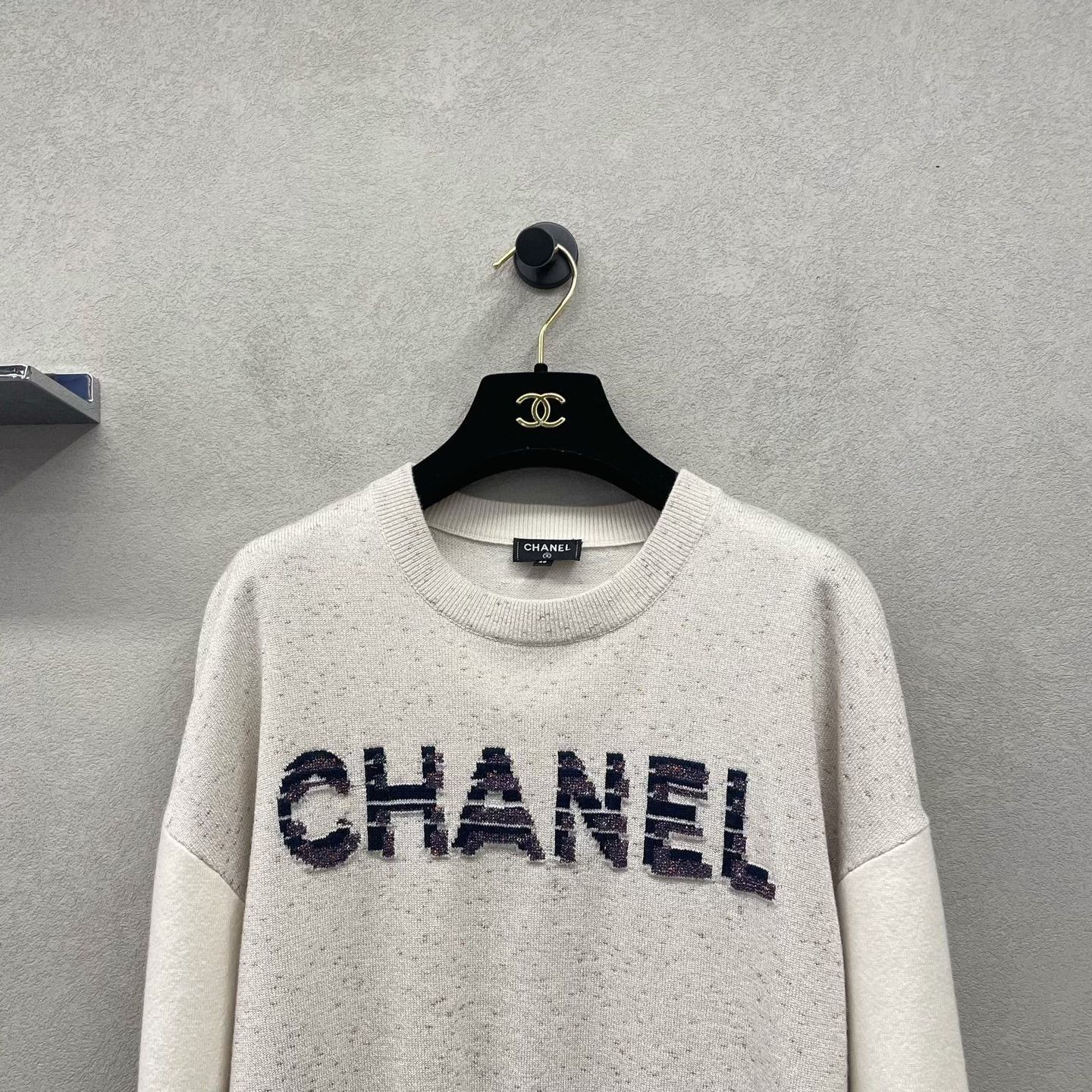 Chanel Chanel Long-Sleeve Knit Sweater Size S / US 4 / IT 40 - 4 Thumbnail