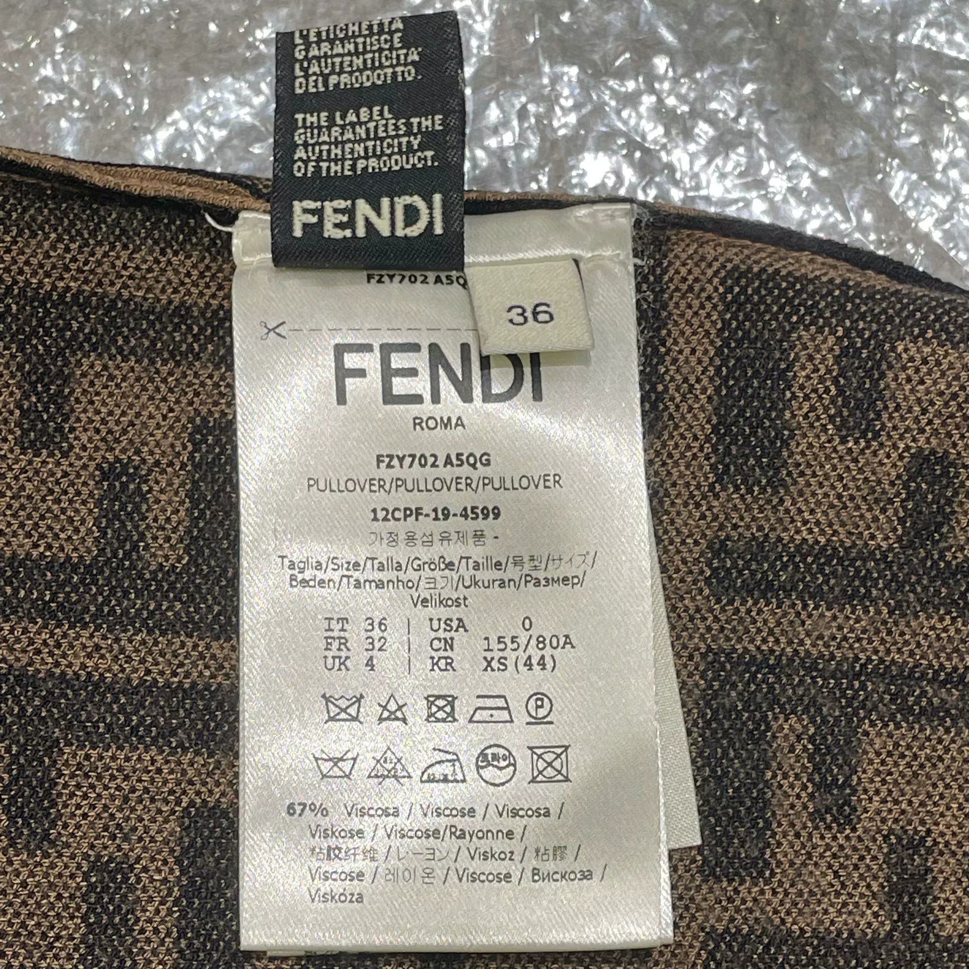 Fendi Fendi Monogram Knitted Short-Sleeve Size XS / US 0-2 / IT 36-38 - 6 Thumbnail