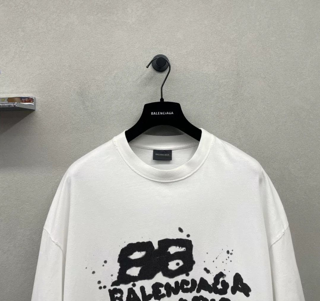 Balenciaga Balenciaga White Double B Short Sleeve Size US L / EU 52-54 / 3 - 5 Thumbnail