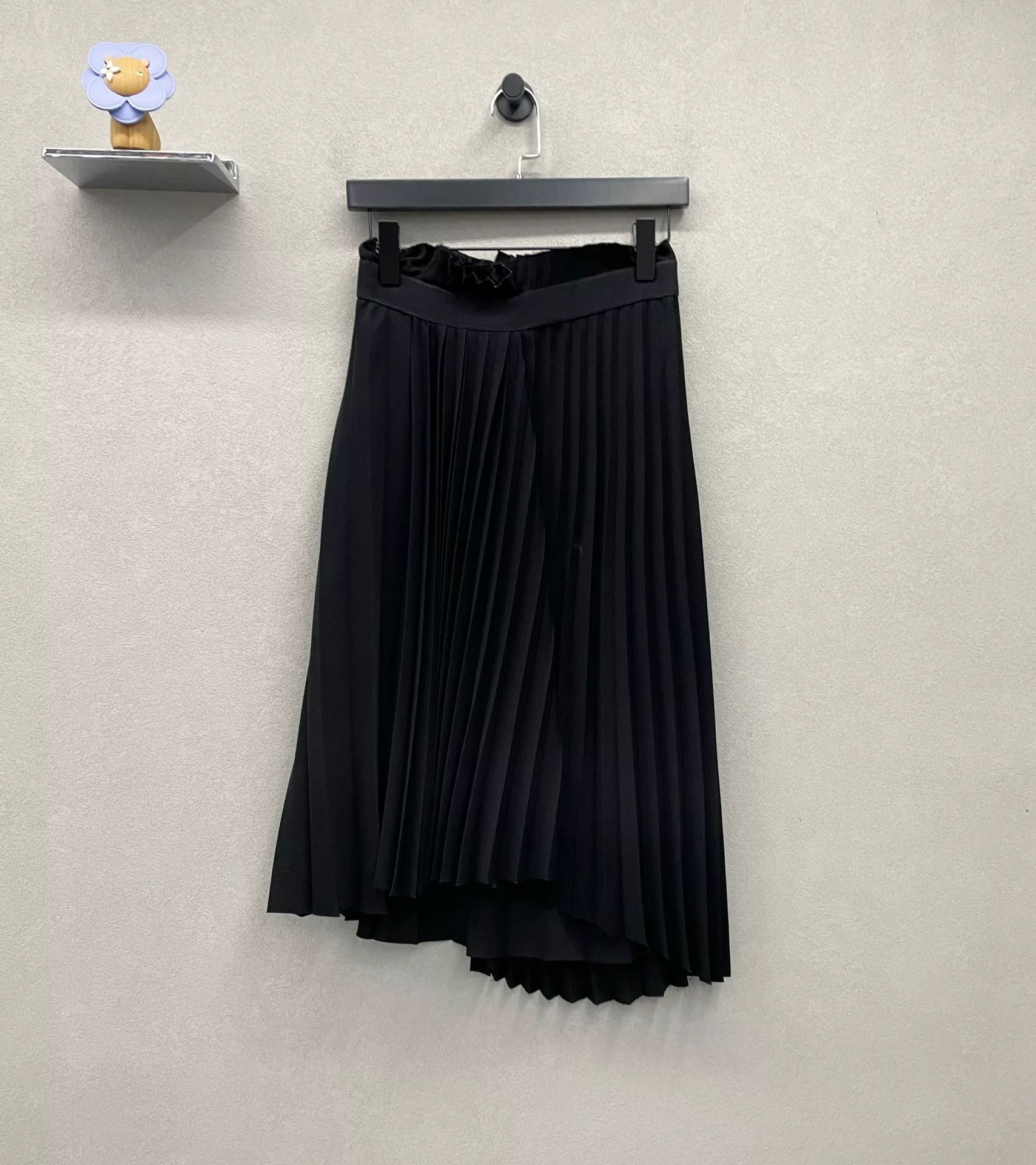 Balenciaga Balenciaga Black Pleated Skirt Size 36" / US 14 / IT 50 - 3 Thumbnail