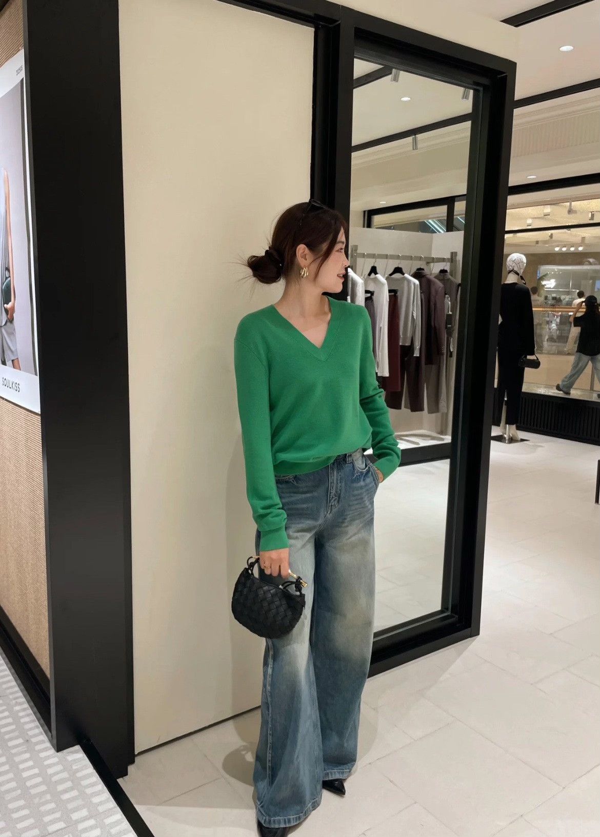 Bottega Veneta Bottega Veneta Green V-Neck Knit Cardigan Size XS / US 0-2 / IT 36-38 - 7 Thumbnail