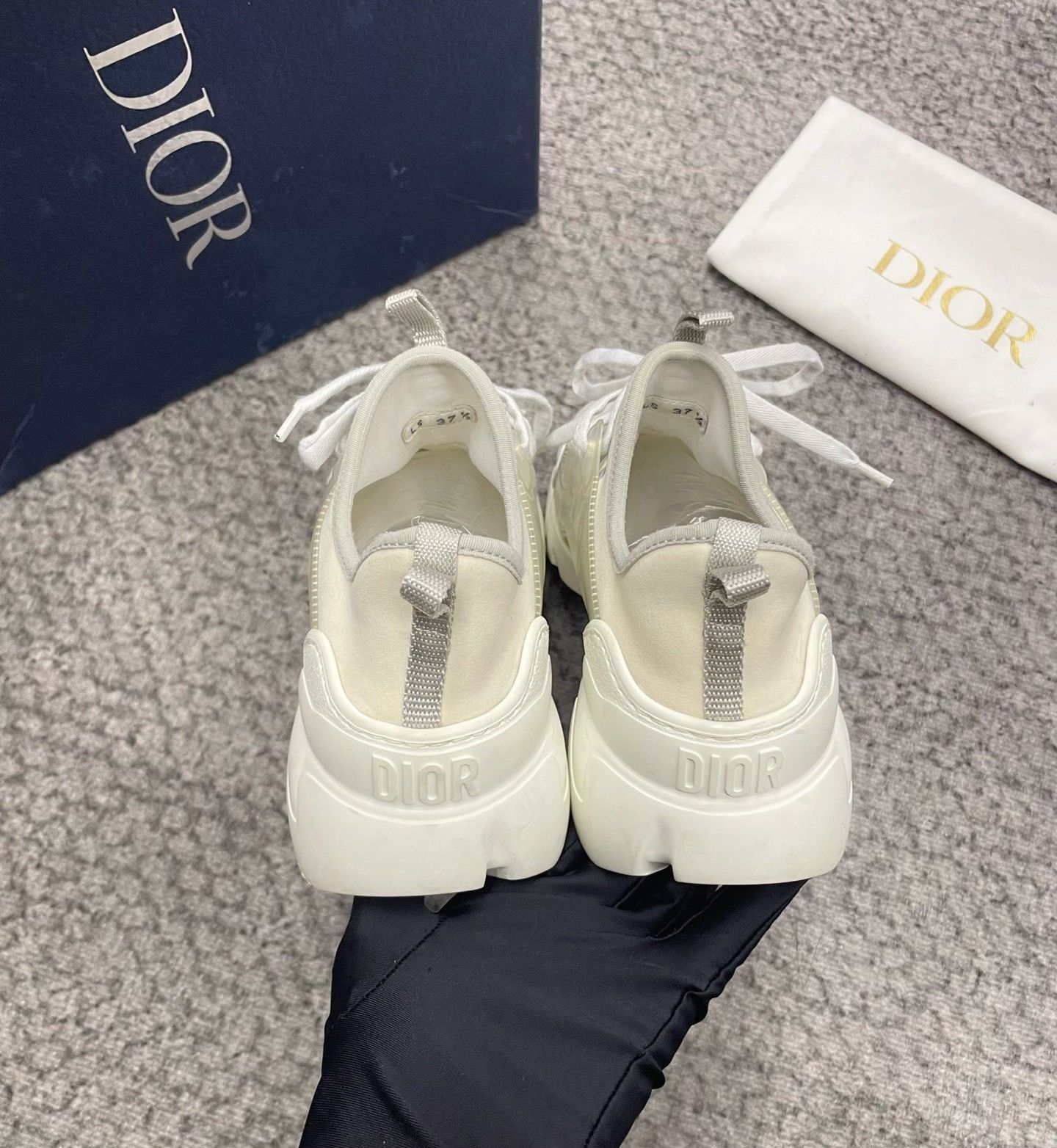 Dior Dior White Gray Women's Sneakers Size US 6 / IT 36 - 6 Thumbnail