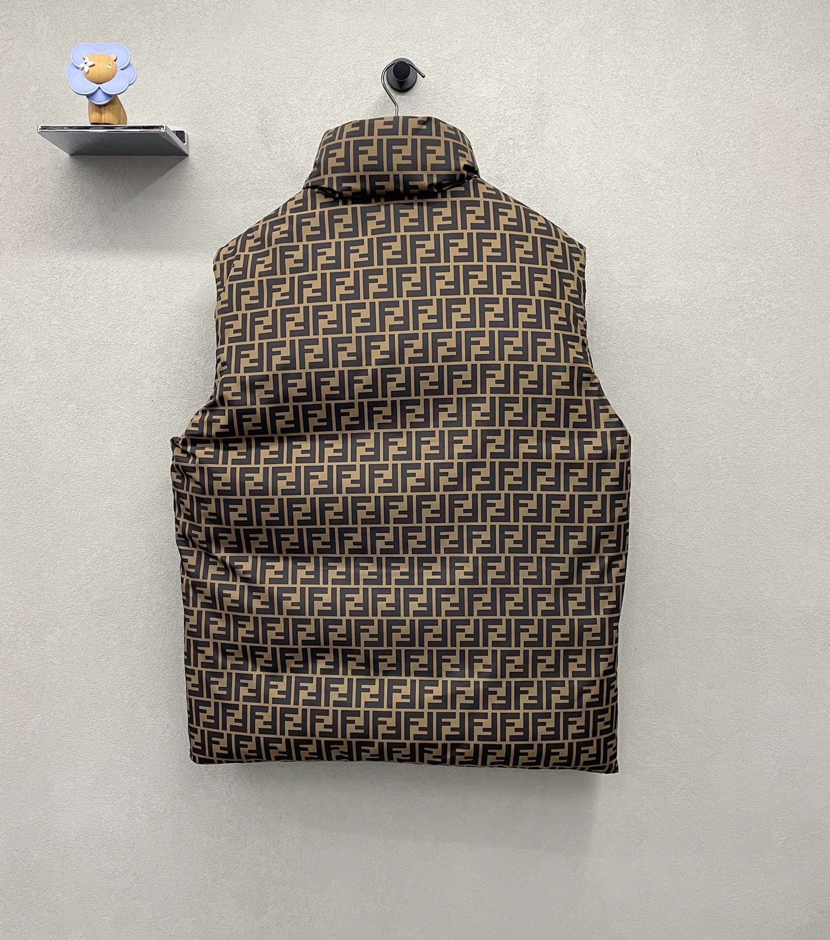 Fendi Fendi Classic Logo Reversible Vest Size US L / EU 52-54 / 3 - 4 Thumbnail