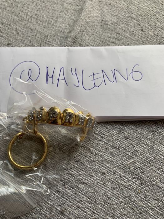 Supreme hot sale grill keychain