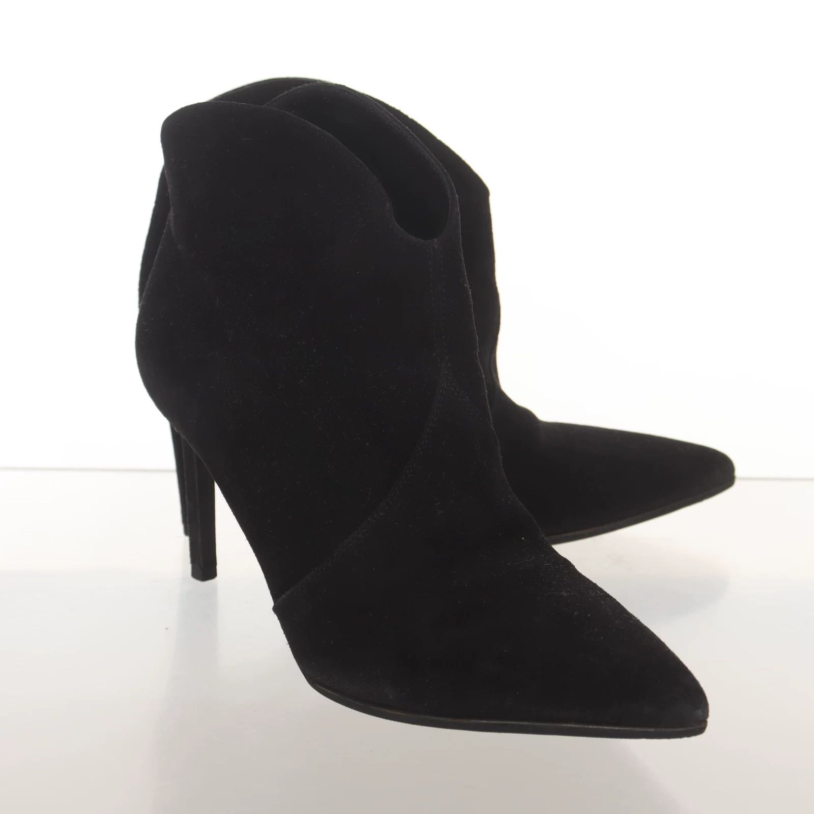 Saint Laurent Paris Saint Laurent Paris Suede Gold Boots 37 Women Size US 6.5 / IT 36.5 - 10 Thumbnail