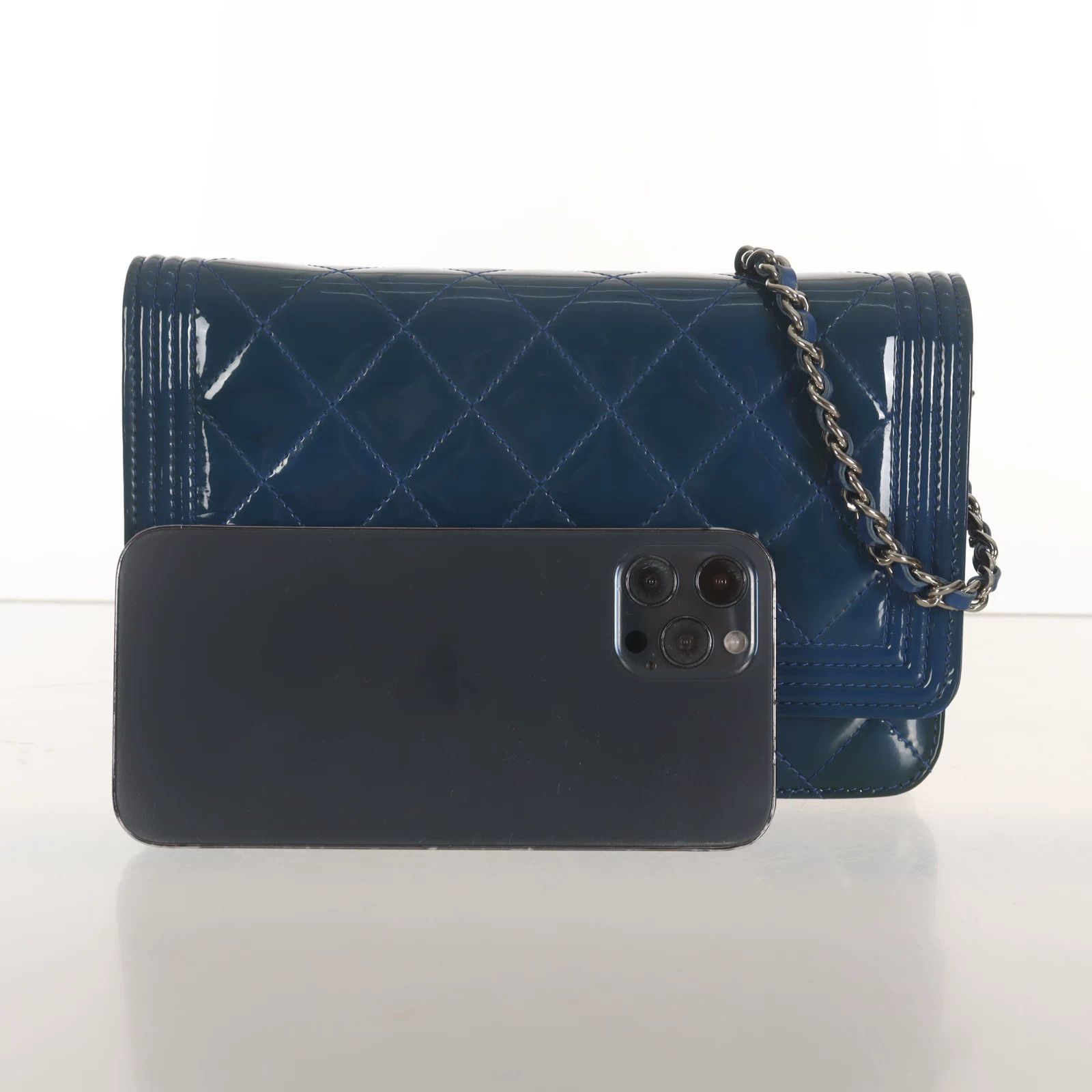 Chanel Chanel Plaid Silver Shoulder Bag Women Size ONE SIZE - 3 Thumbnail