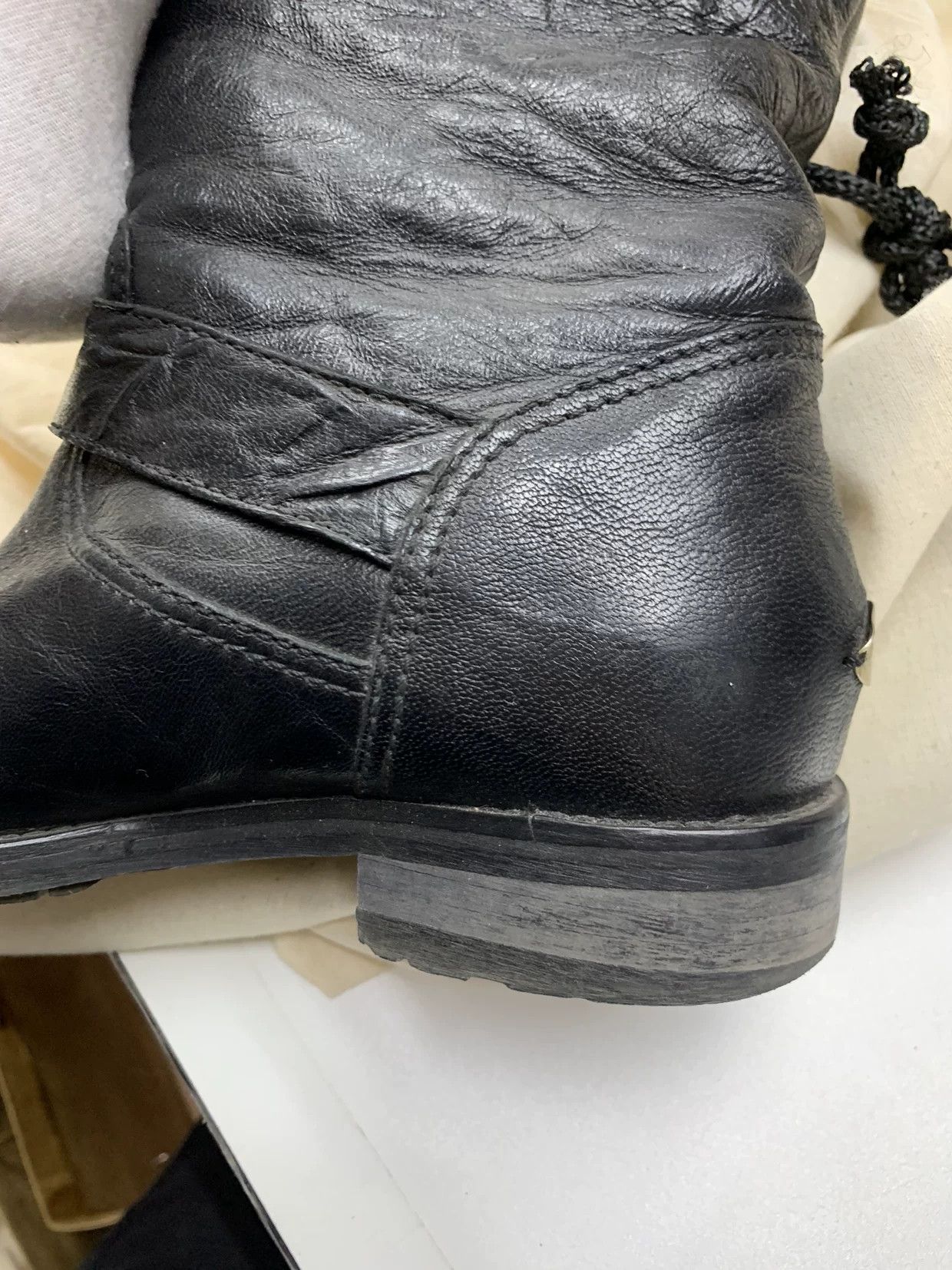 Gucci Gucci Leather Gold Boots 36 Women Size US 6 / IT 36 - 7 Thumbnail