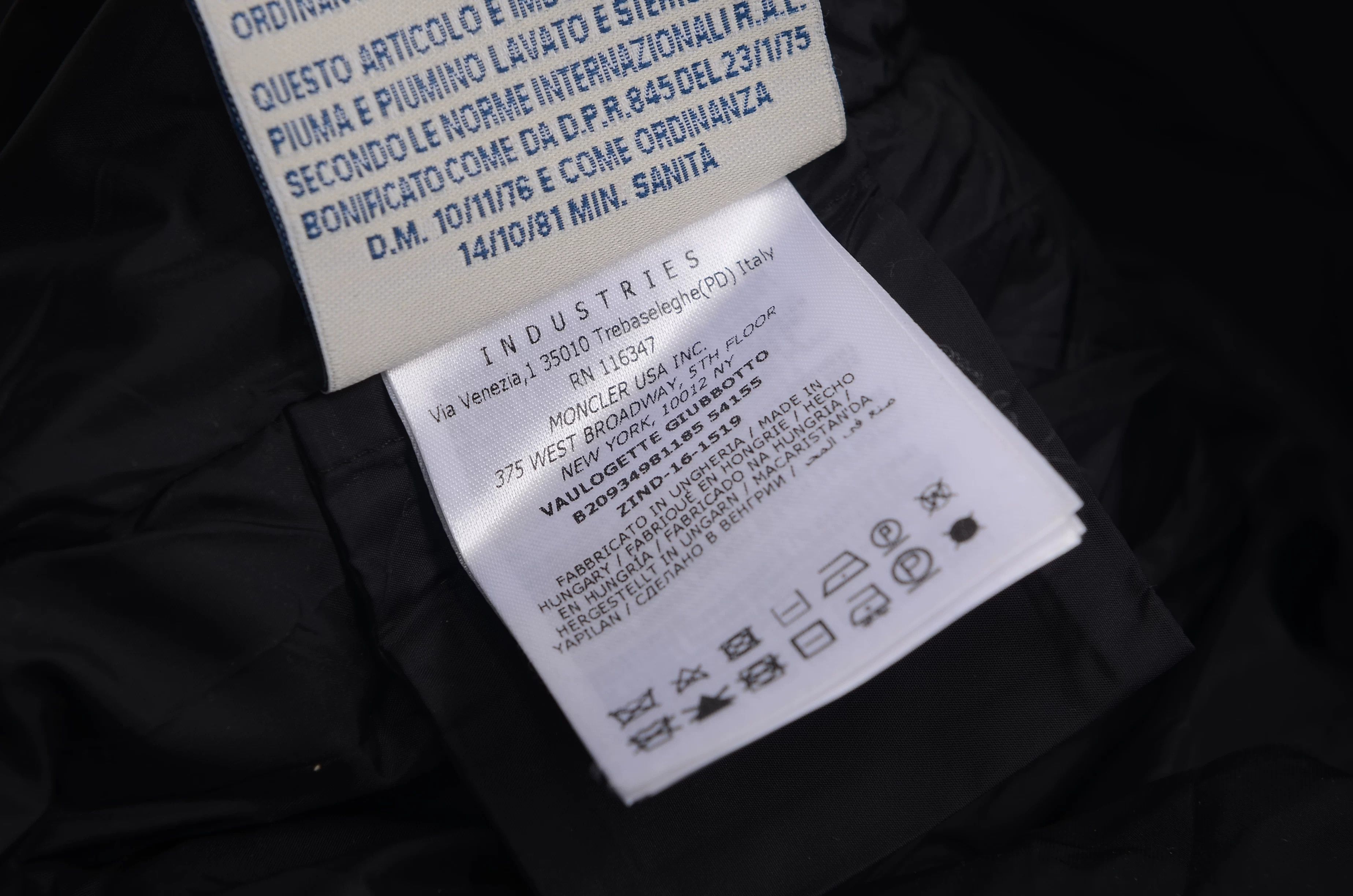 Moncler Moncler Down Heavy Coat XS Men Size US XS / EU 42 / 0 - 9 Thumbnail