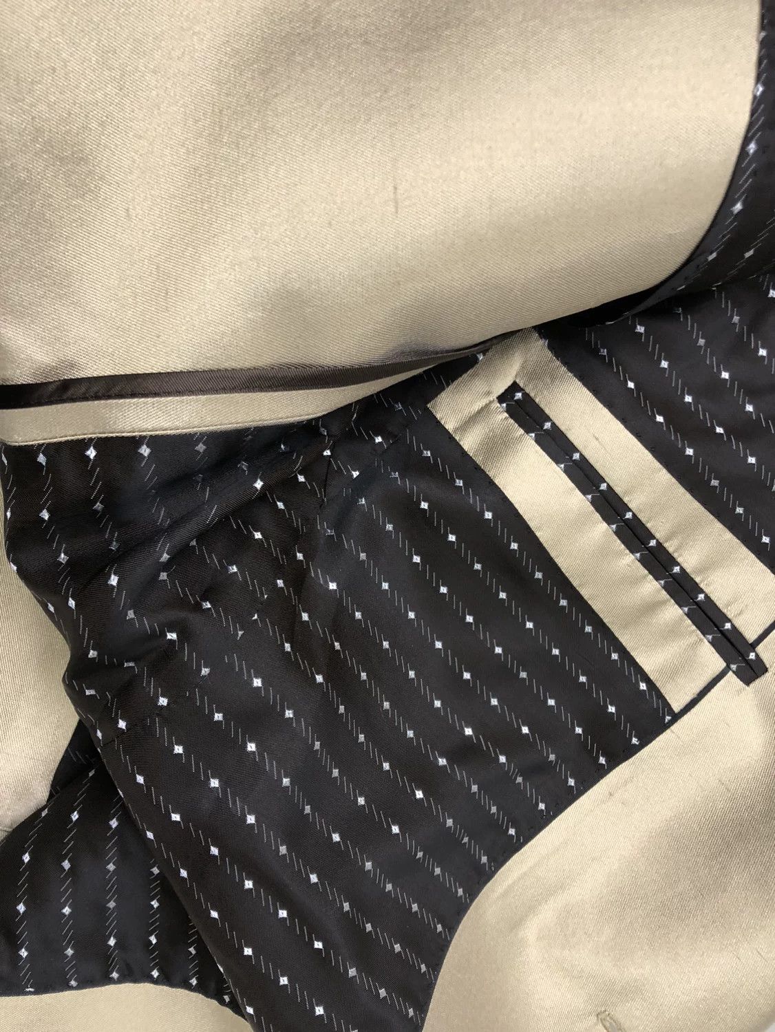 Louis Vuitton Louis Vuitton Formal Blazer XL Women Size XL / US 12-14 / IT 48-50 - 8 Thumbnail