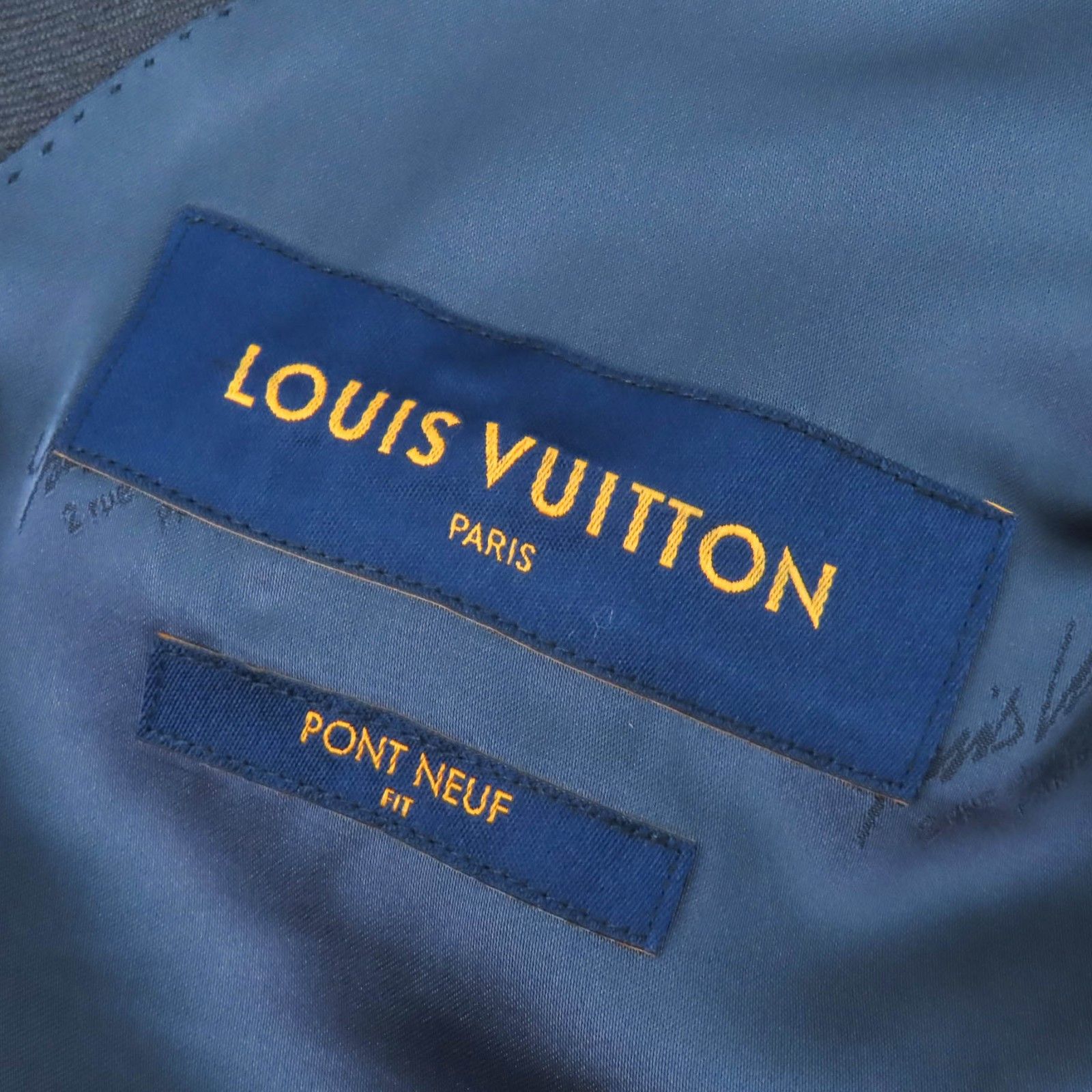 Louis Vuitton Louis Vuitton Louis Vuitton Pont Neuf Wool Cashmere Jacket Textile Outerwear DUTY FREE for USA Size ONE SIZE - 7 Thumbnail