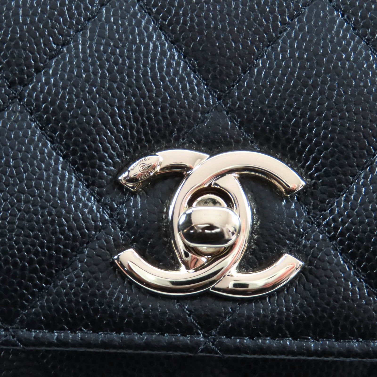 Chanel Chanel Chanel Coco Handle Caviar Shoulder Bag Leather Shoulder Bag AP4244 DUTY FREE for USA Size ONE SIZE - 11 Thumbnail