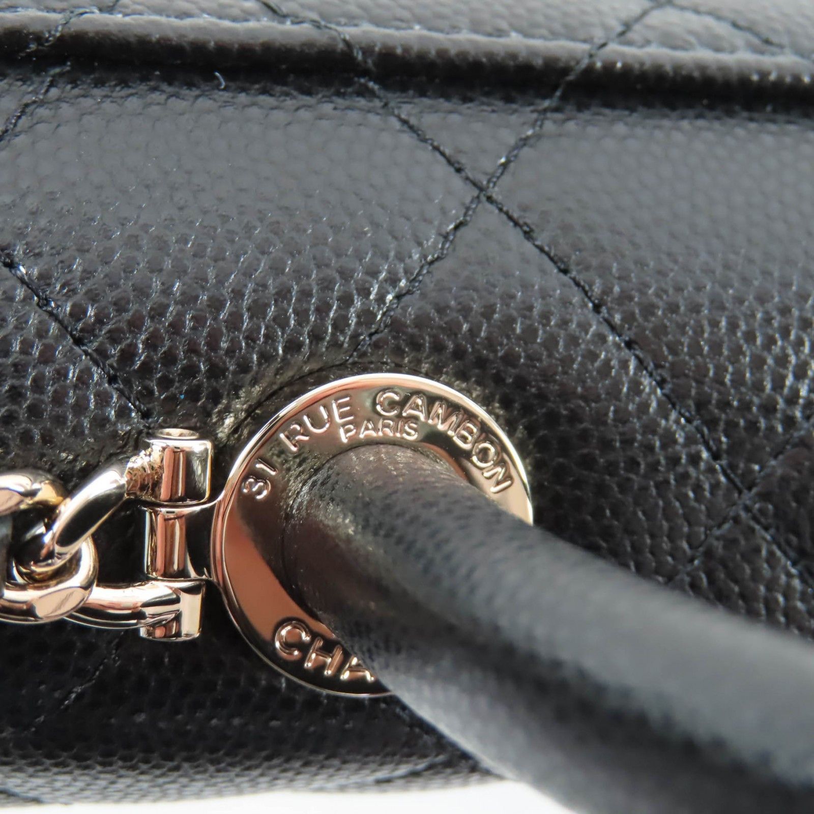 Chanel Chanel Chanel Coco Handle Caviar Shoulder Bag Leather Shoulder Bag AP4244 DUTY FREE for USA Size ONE SIZE - 15 Thumbnail