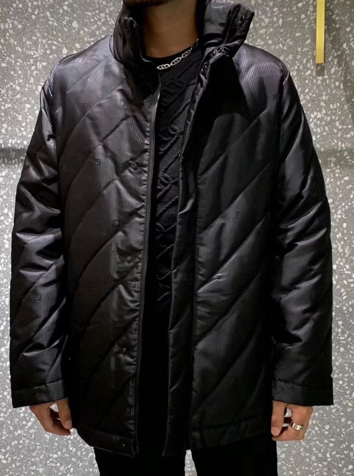 Fendi Fendi Black Down Jacket Size 52 Size US L / EU 52-54 / 3 - 9 Thumbnail