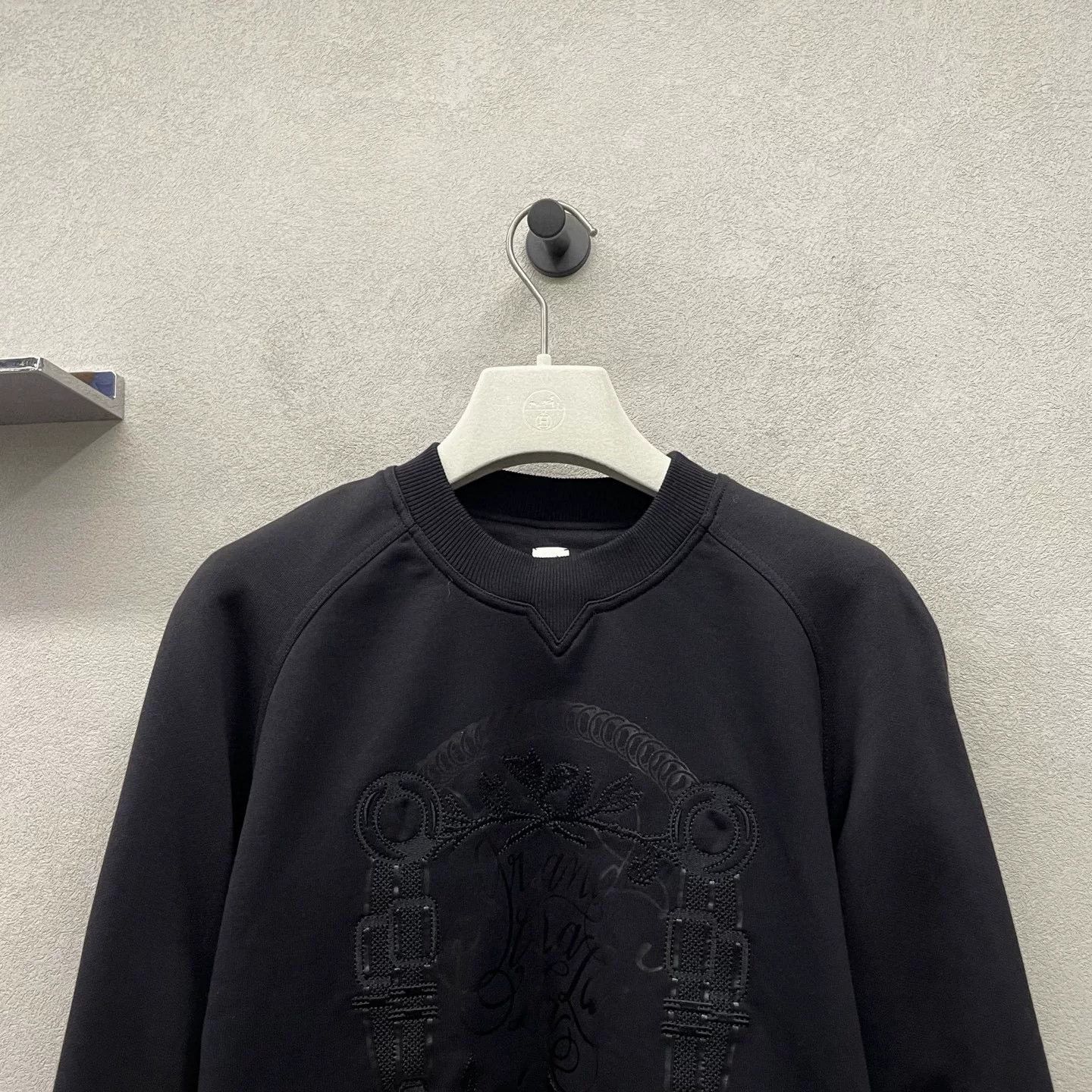Hermes Hermes Black Crewneck Sweatshirt Size XS / US 0-2 / IT 36-38 - 4 Thumbnail