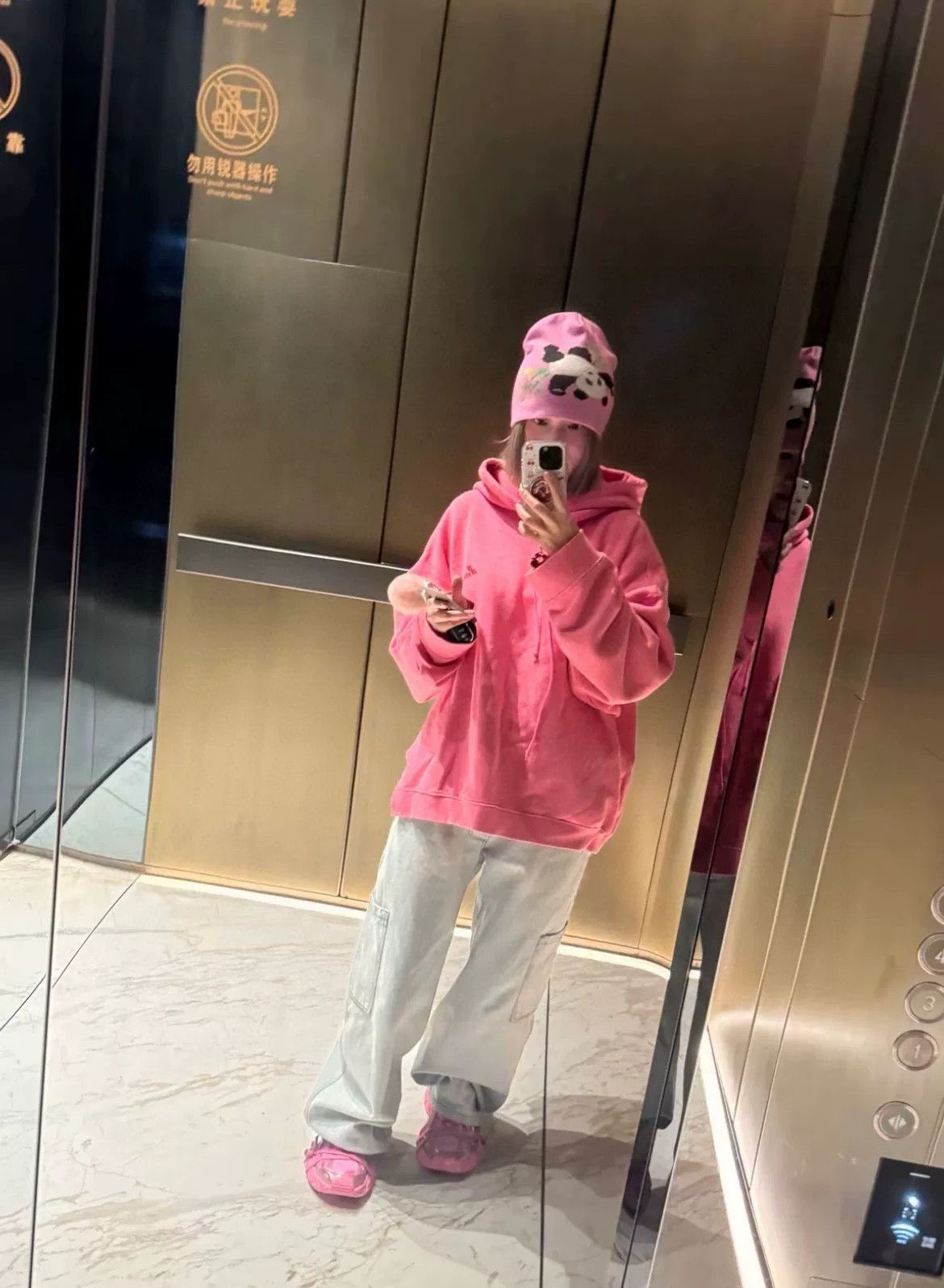WE11DONE Welldone Pink Hoodie Size S / US 4 / IT 40 - 7 Thumbnail