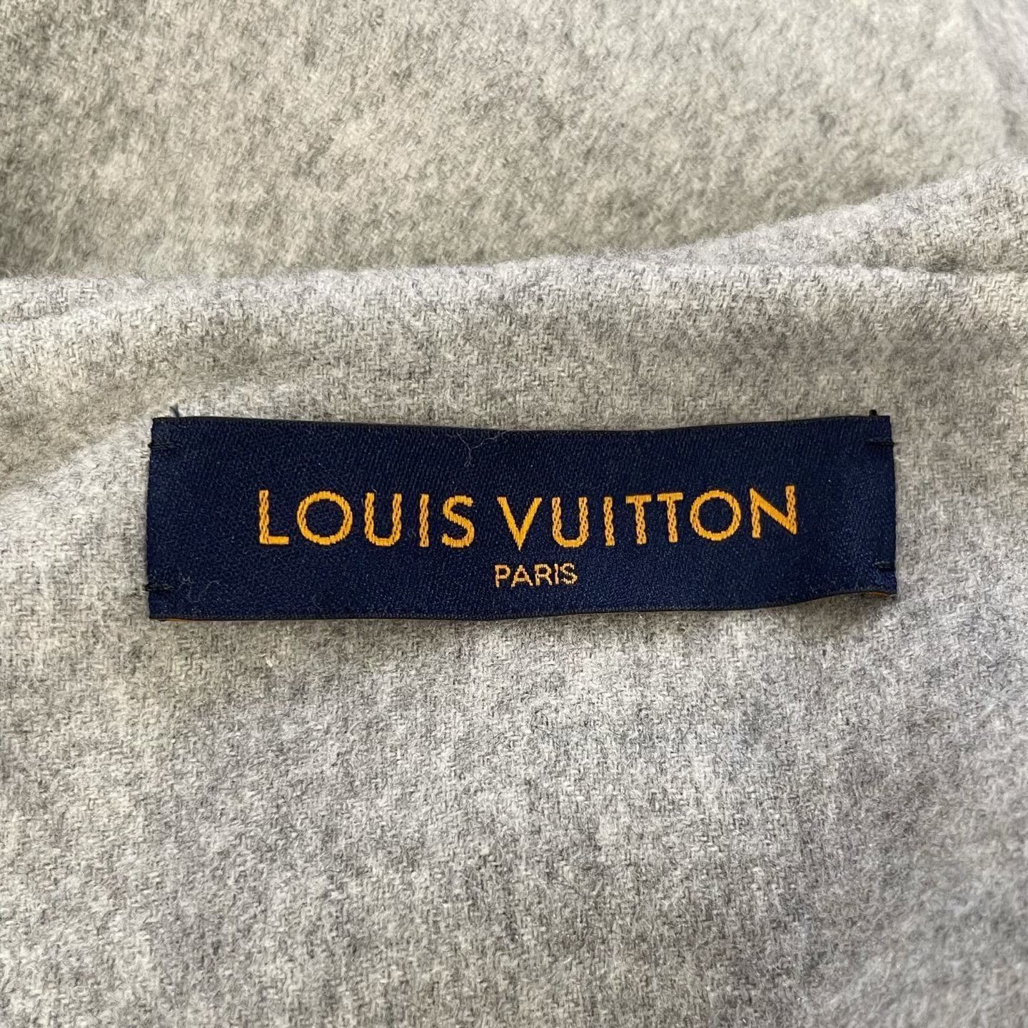 Louis Vuitton LV Gray Cashmere Hoodie Size US L / EU 52-54 / 3 - 5 Thumbnail