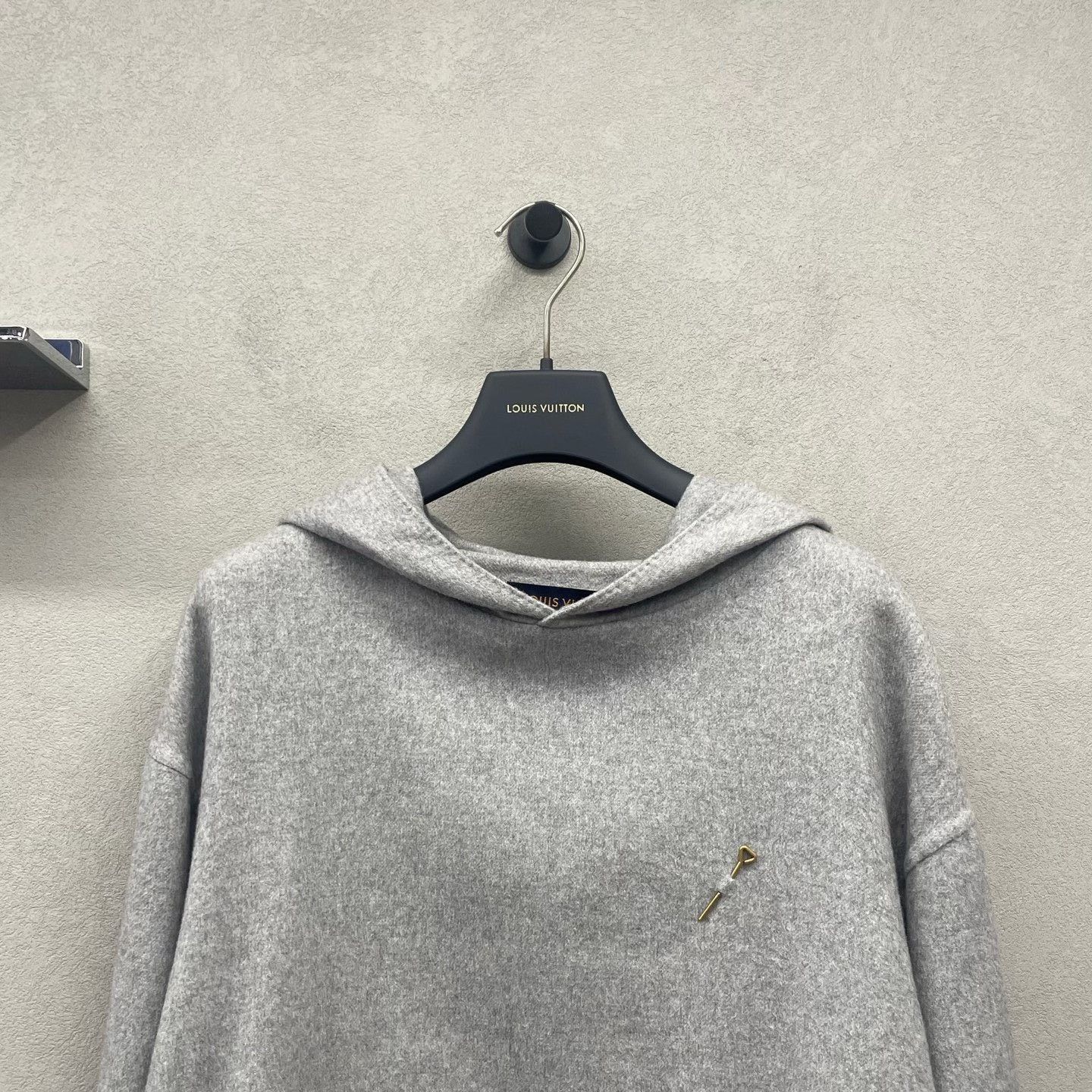 Louis Vuitton LV Gray Cashmere Hoodie Size US L / EU 52-54 / 3 - 4 Thumbnail