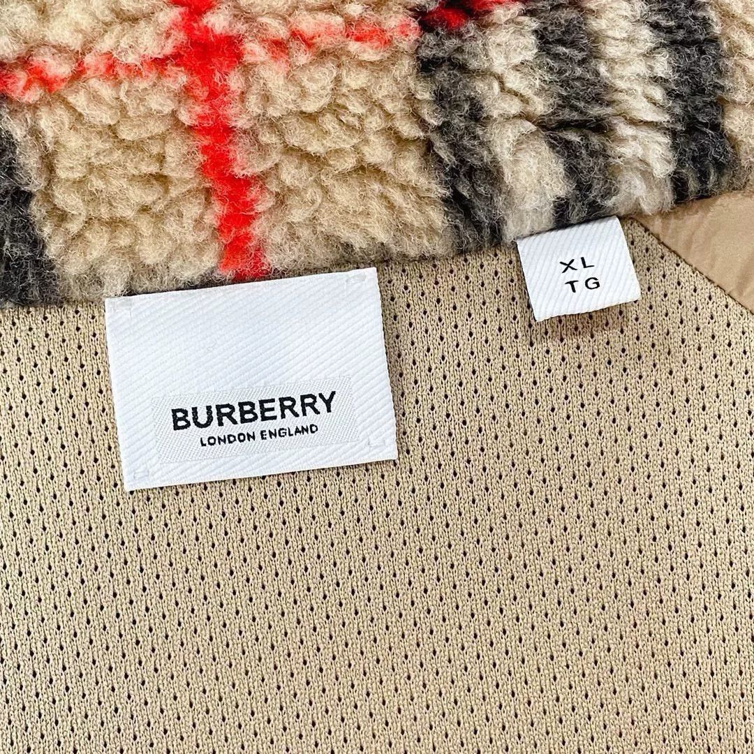 Burberry Burberry Classic Check Lamb Coat Size US XL / EU 56 / 4 - 6 Thumbnail