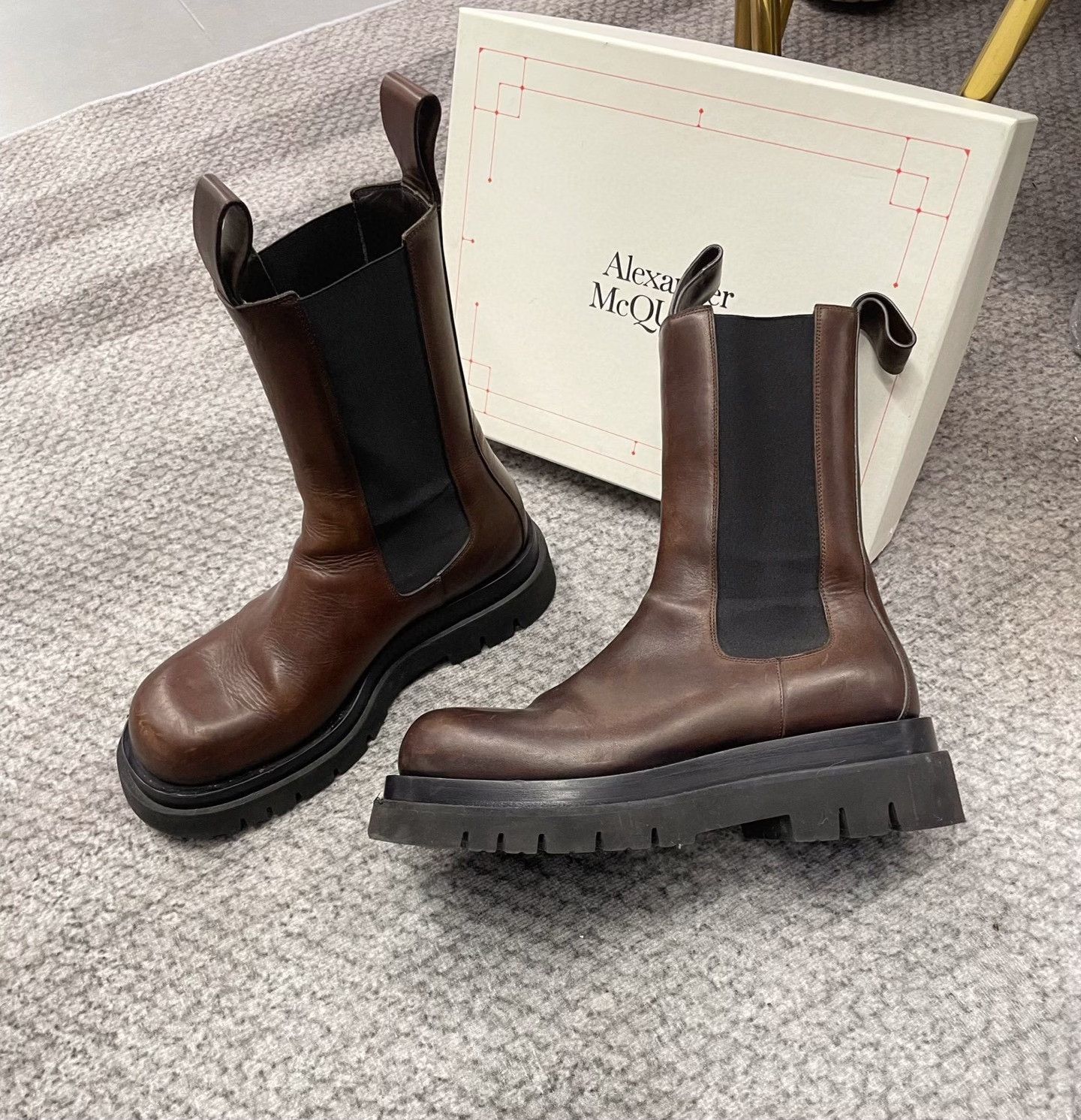 Bottega Veneta Bottega Veneta Brown Thick-Sole Chelsea Boots Size US 9 / IT 39 - 3 Thumbnail