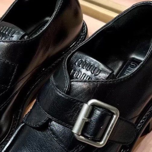 Miu Miu MiuMiu Retro Loafers Size 37.5 Size US 6.5 / IT 36.5 - 7 Thumbnail