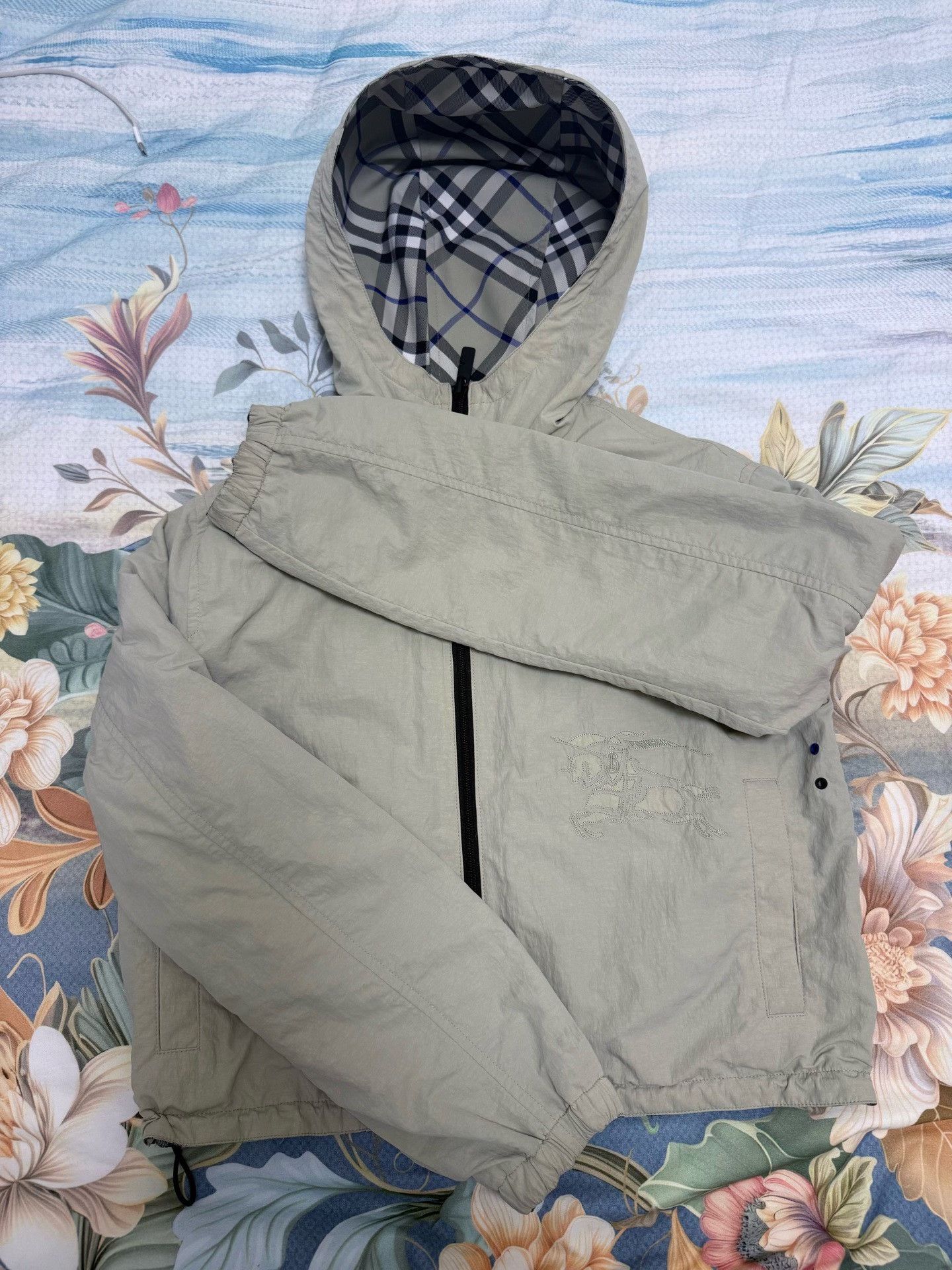 Burberry Burberry Reversible Hooded Jacket Size XS / US 0-2 / IT 36-38 - 3 Thumbnail